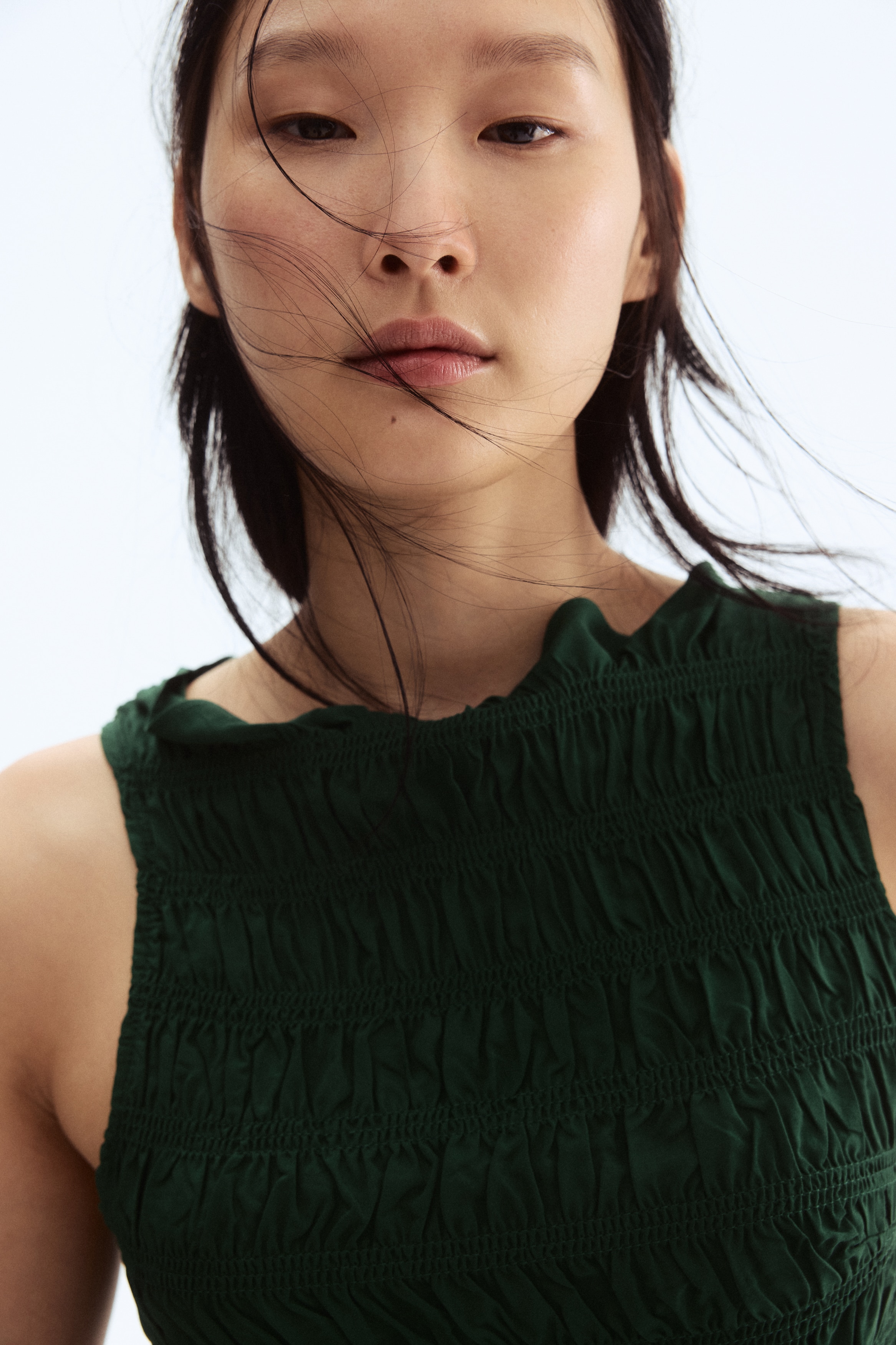 Dam - Mörkgrön Smockad topp - Size: M  - H&M