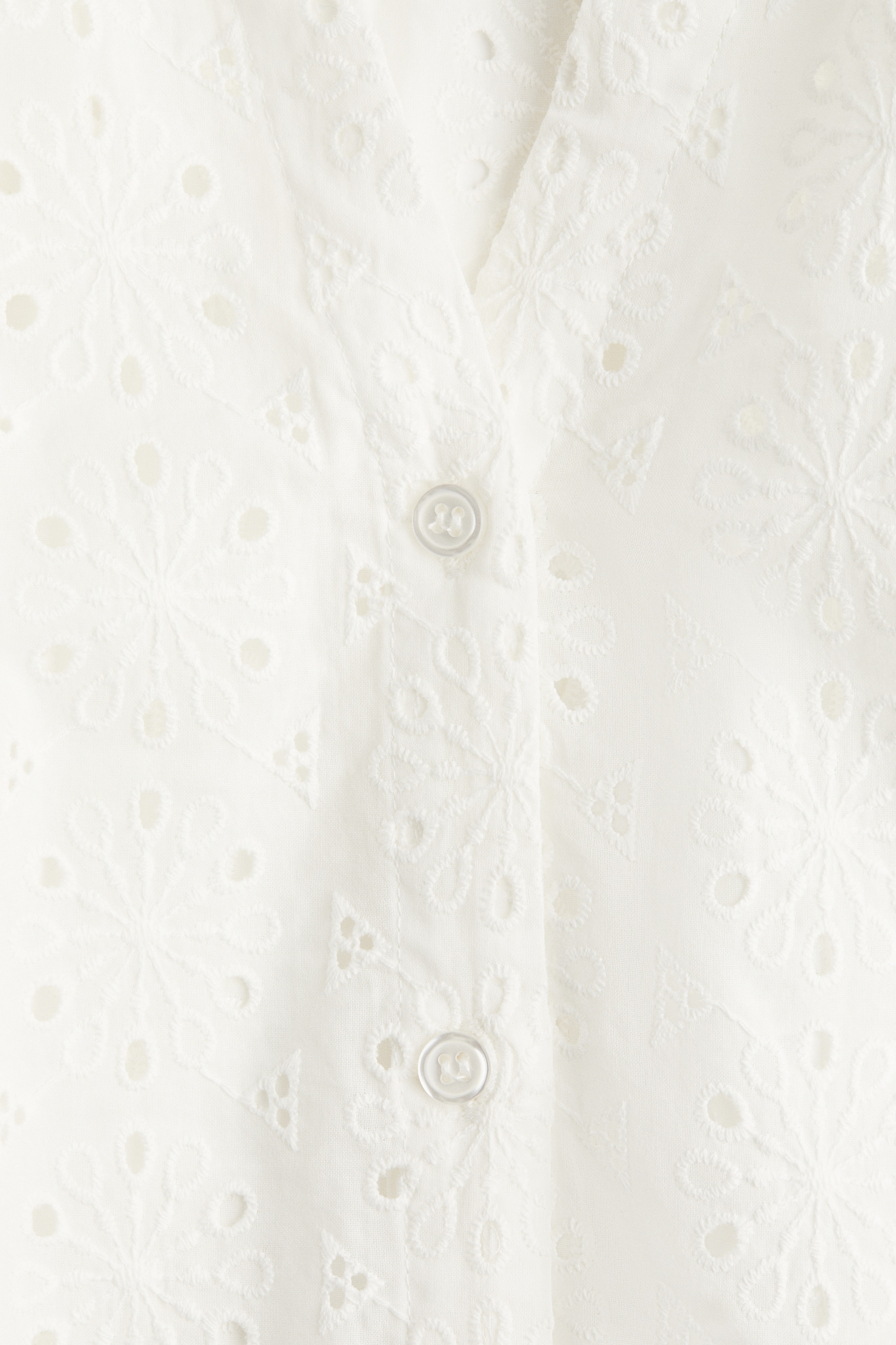 Broderie anglaise blouse