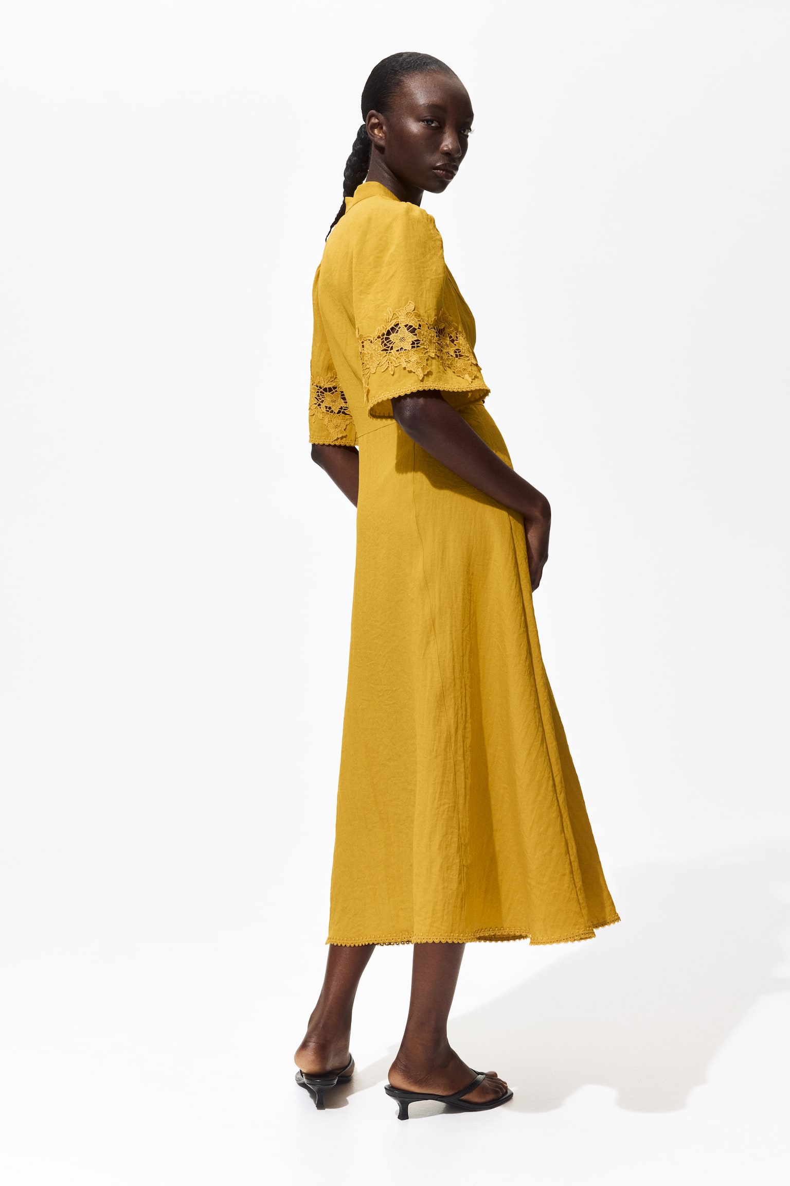 Crinkled broderie anglaise dress - Dark yellow/Black/Blue - 4