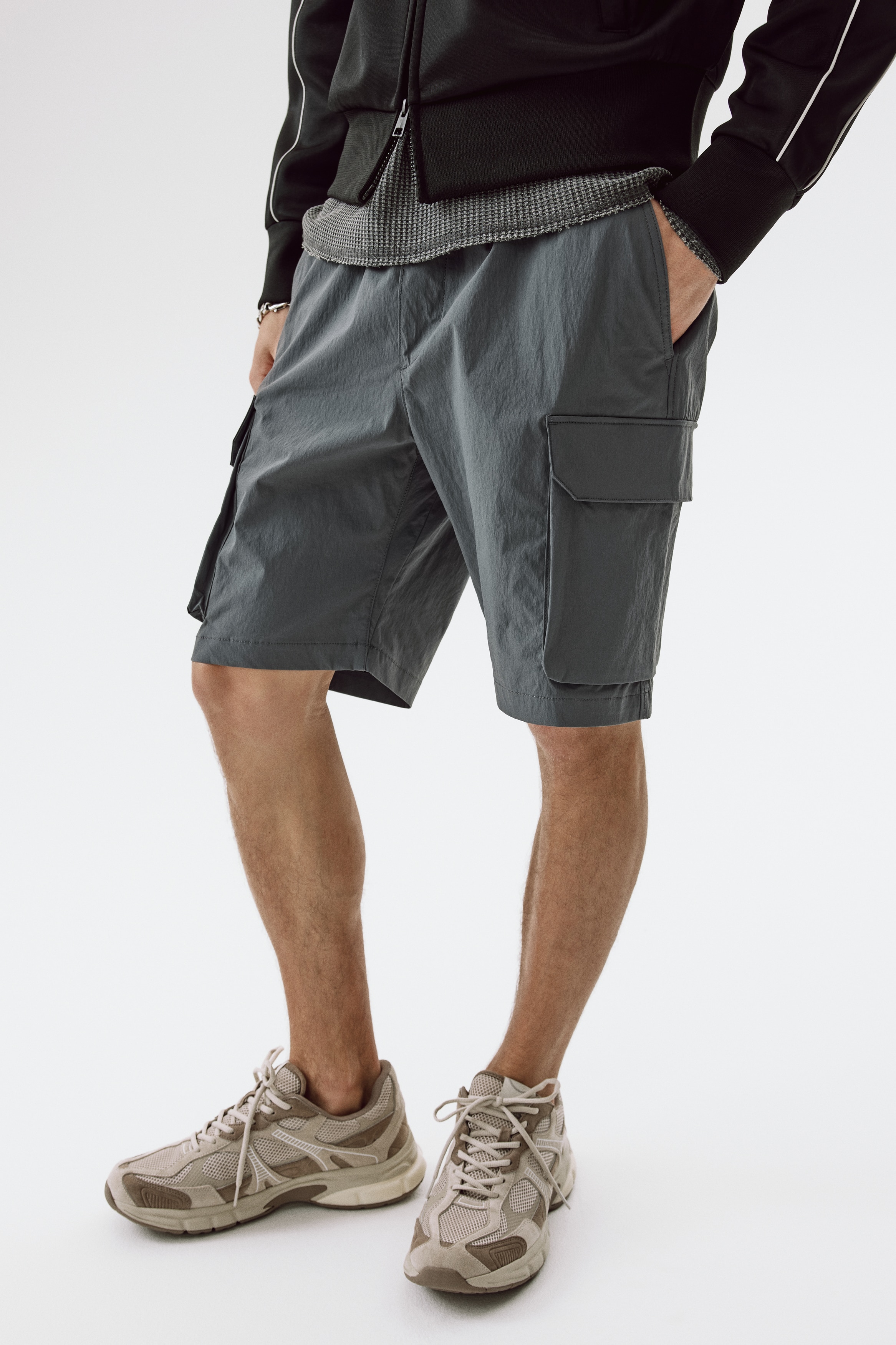 Regular Fit Cargo shorts