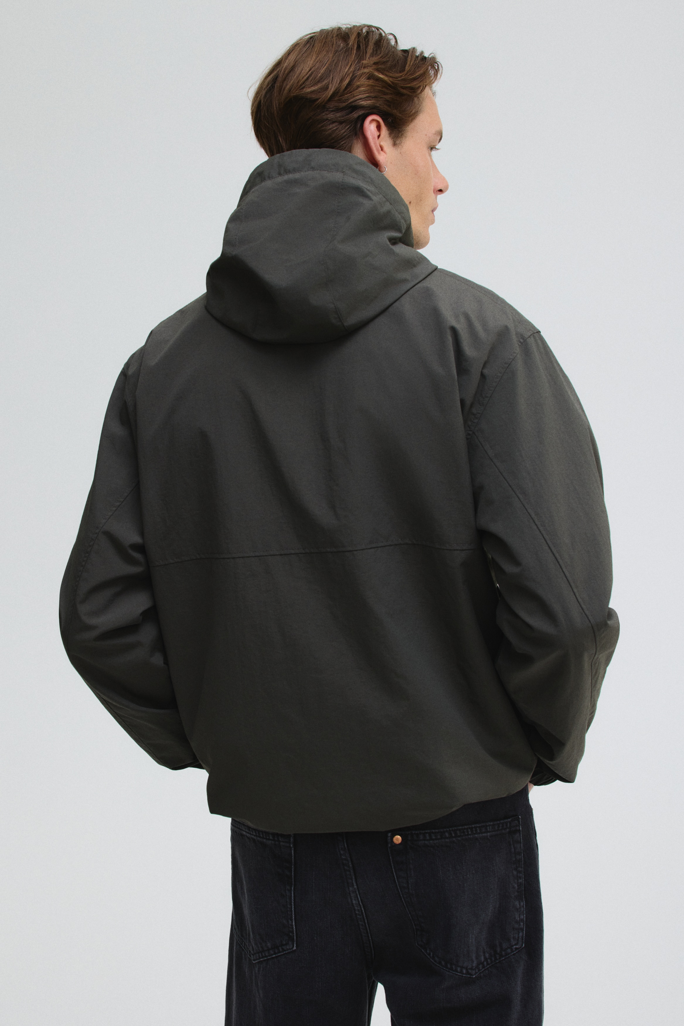 フーデッドウインドブレーカー - ダークカーキグリーン - Men