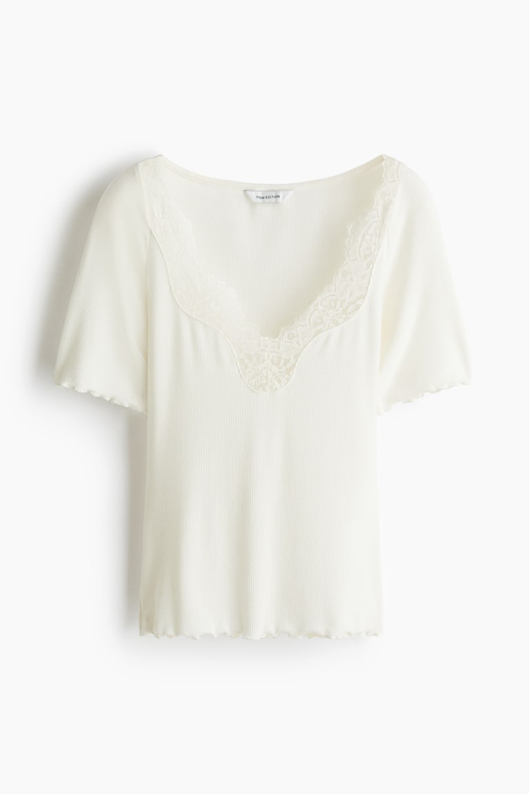 Rebrasta bluza s čipkastim porubom