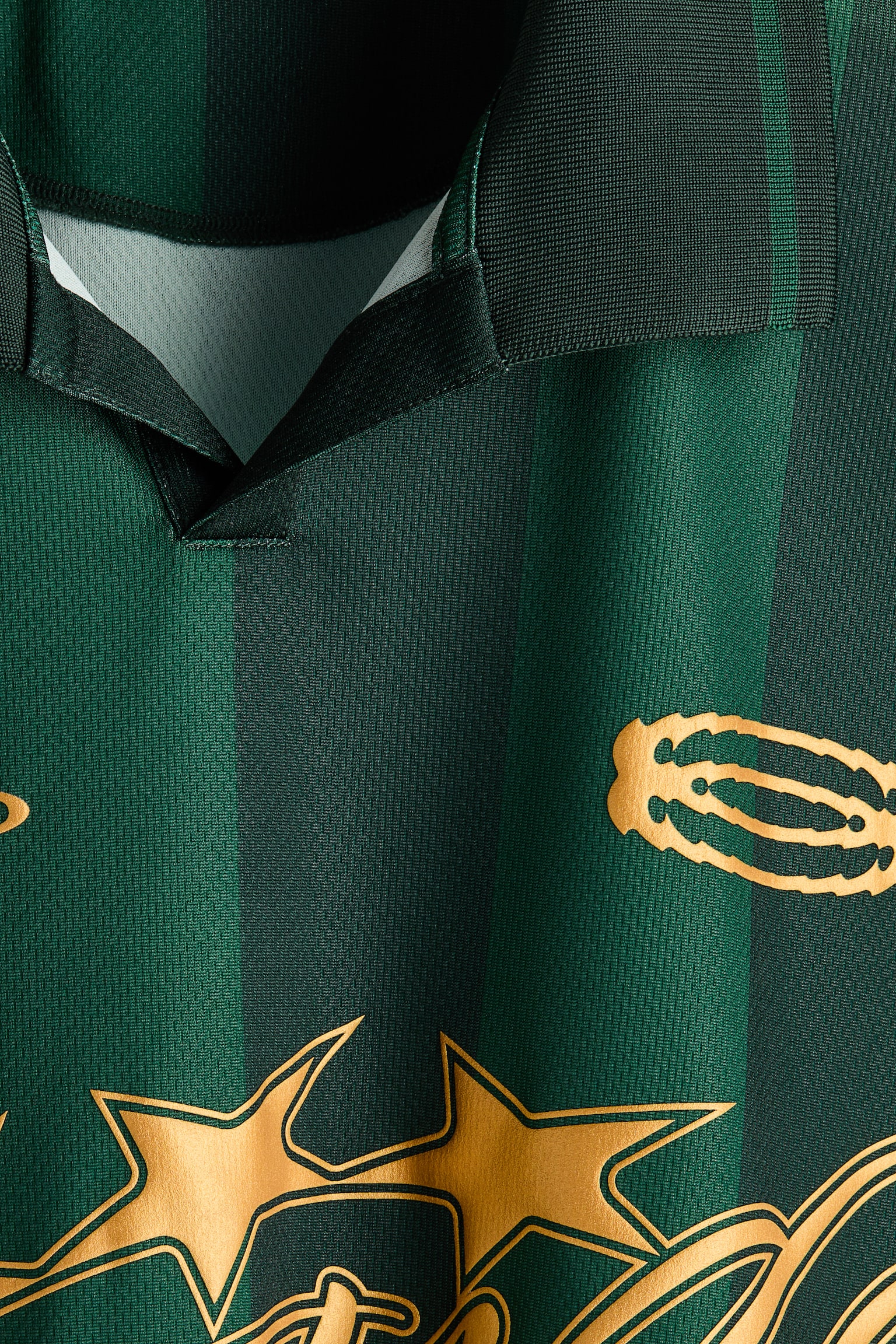 Playera de futbol Loose Fit - Verde oscuro/Run Wild/Morado oscuro/Run Wild - 2