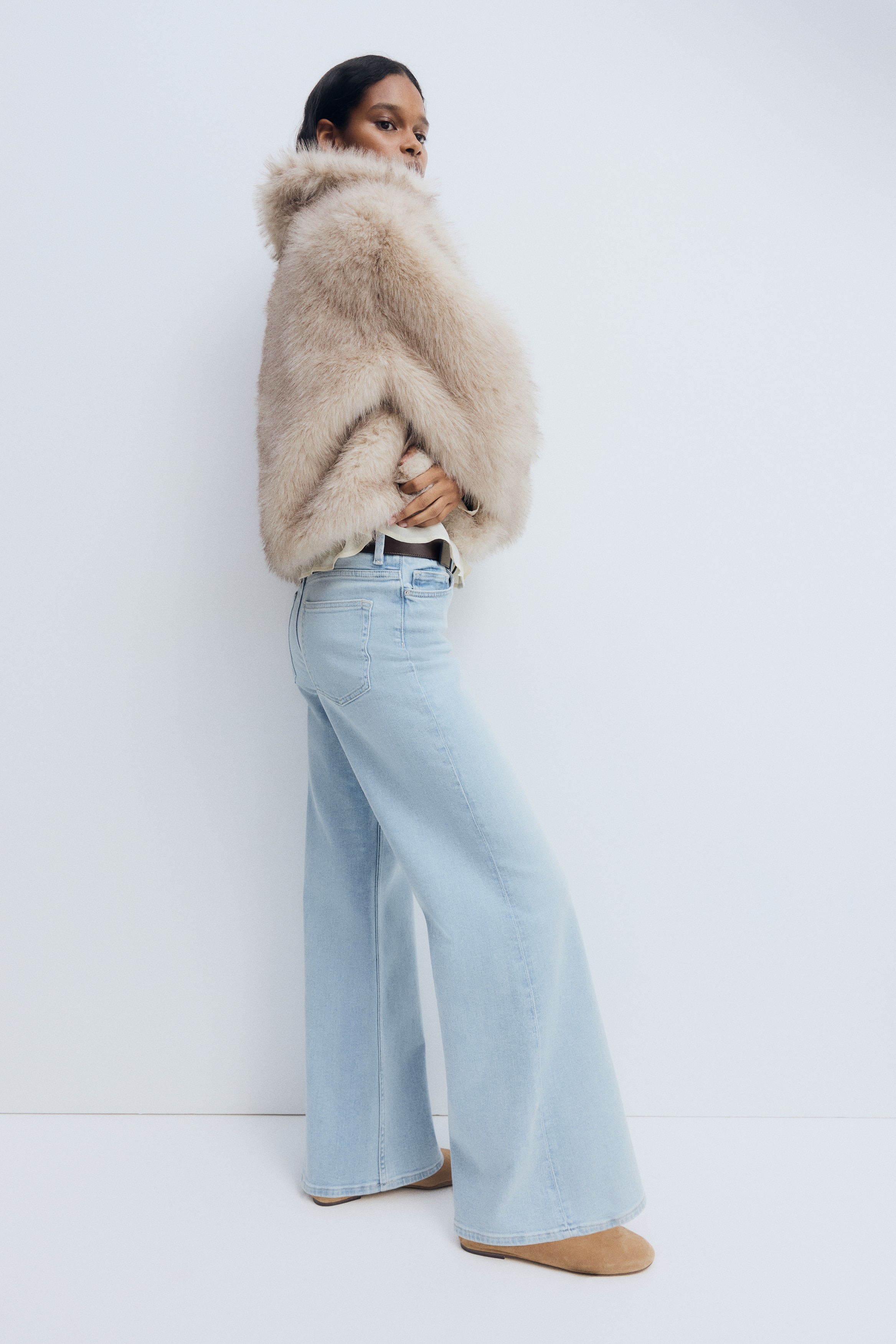 Wide High Jeans