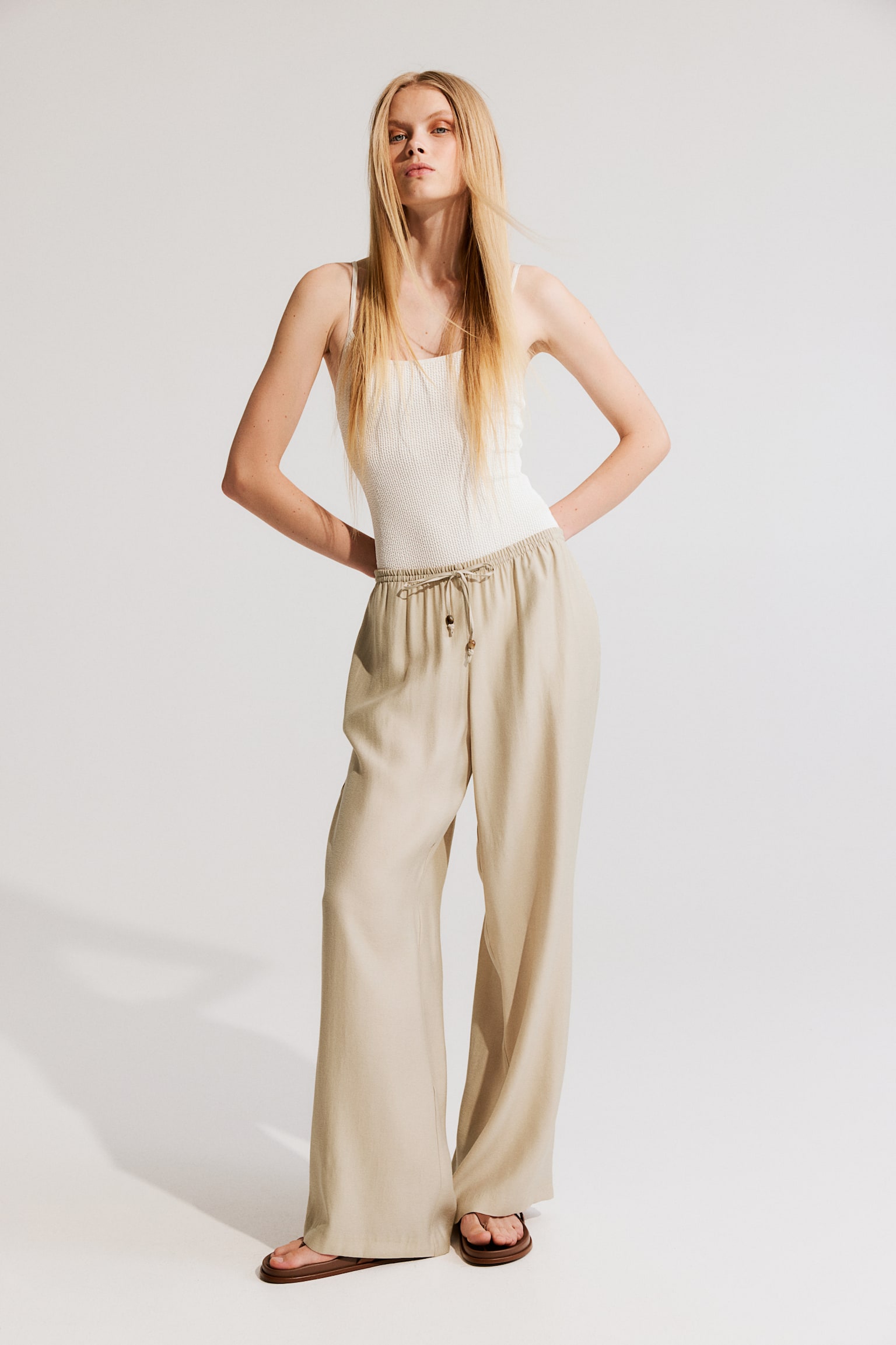 Wide Pull On Pants - Beige/Khaki green/Black/Light brown/Blue/Pattern - 1