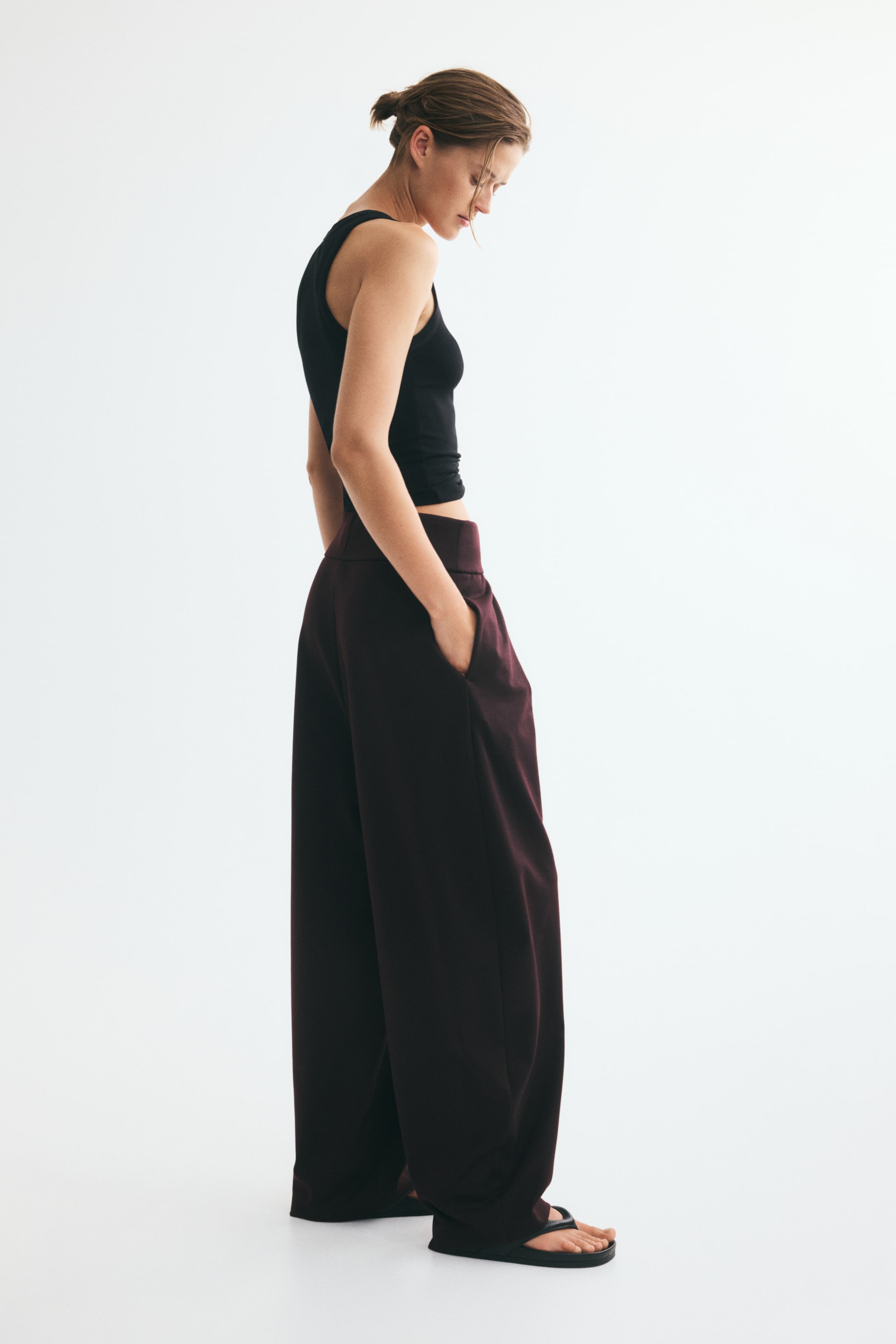 Pleated Barrel-Leg Pants