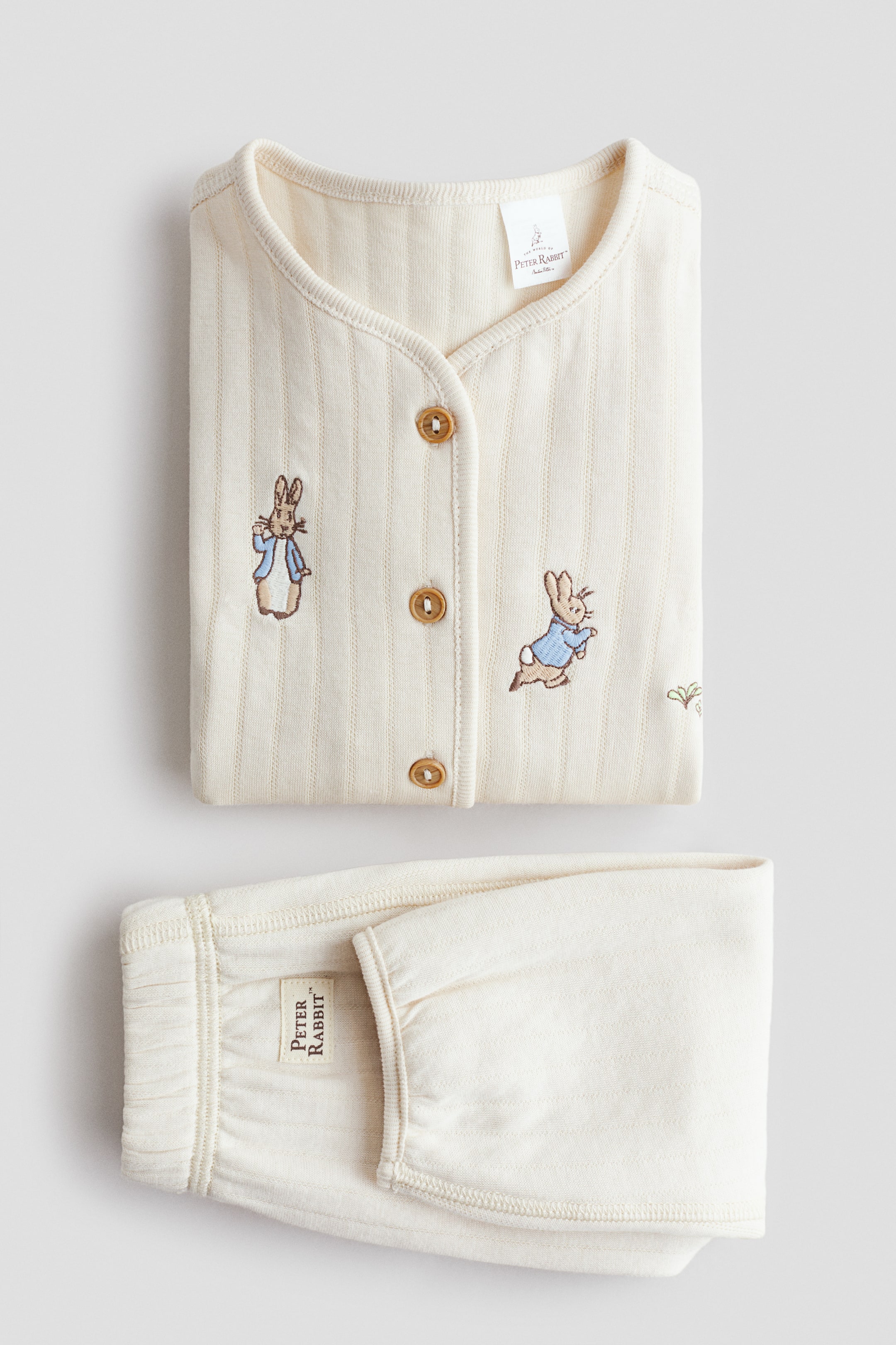 Büyük resmi görüntüle: 2 Parçalı Baskılı ve Pamuklu Set - Açık bej/Tavşan Peter - ÇOCUK | H&M TR 2