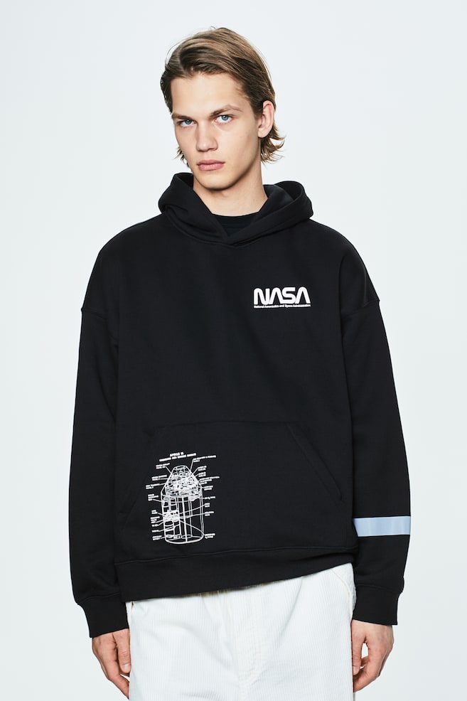 Oversized Fit Printed hoodie - Black/NASA/White/NASA - 1