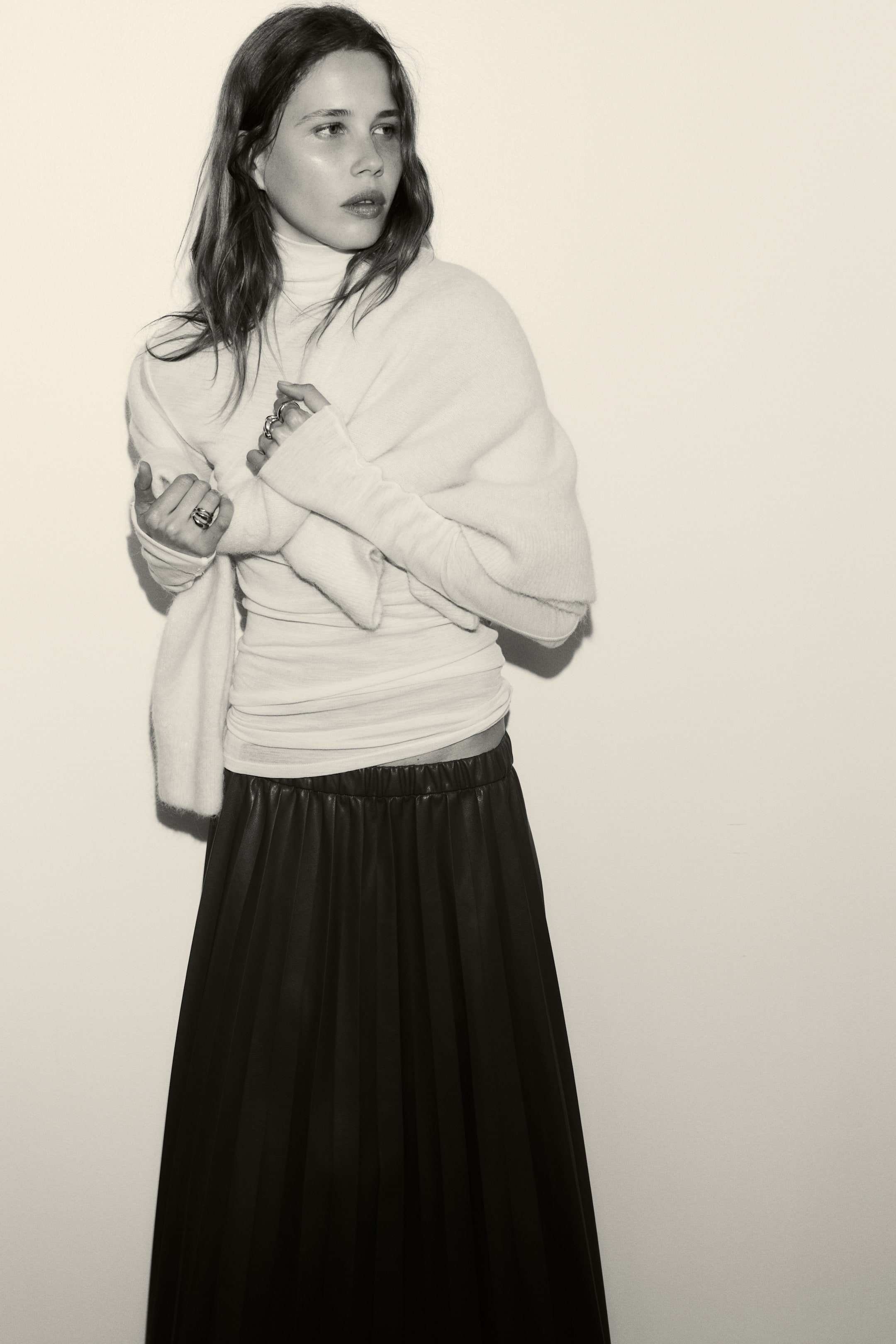 View larger image: Coated plissé skirt - Brown | H&M IN 2