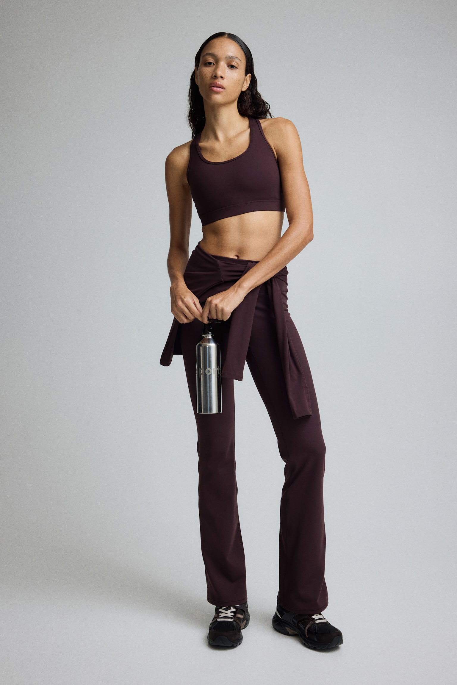 Medium Support Sports bra with SoftMove™ - Chocolate plum/Black - 3