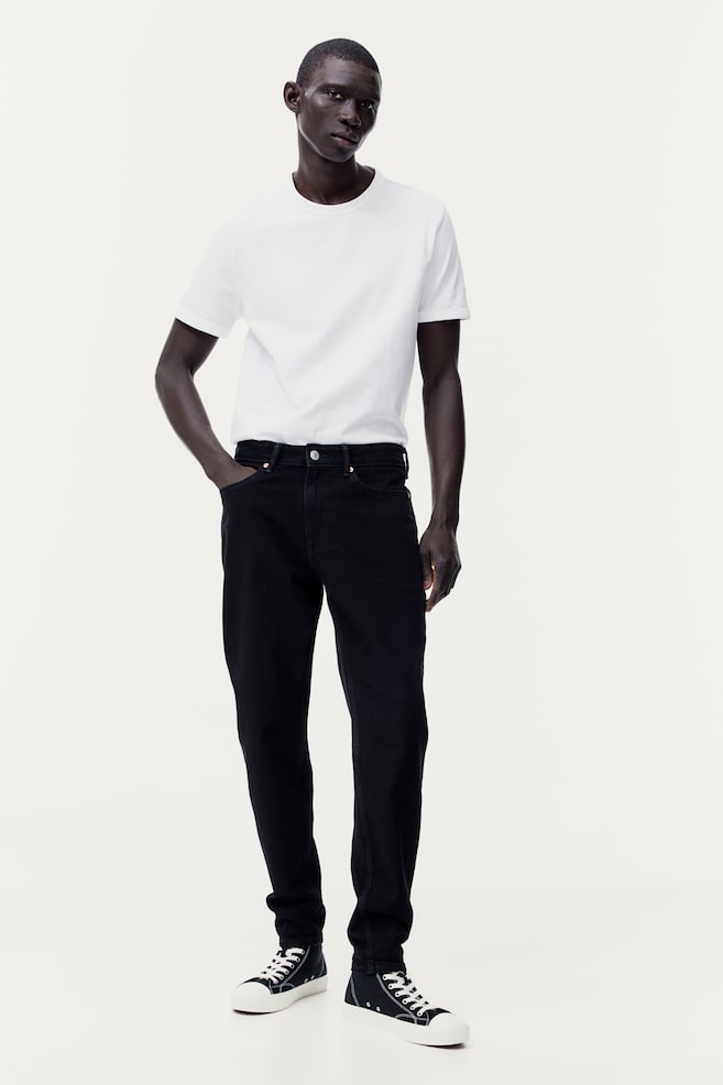 Regular Tapered Jeans - Sort/No fade black/Beige/Lys denimblå/Denimblå/Denimgrå/Denimblå - 1