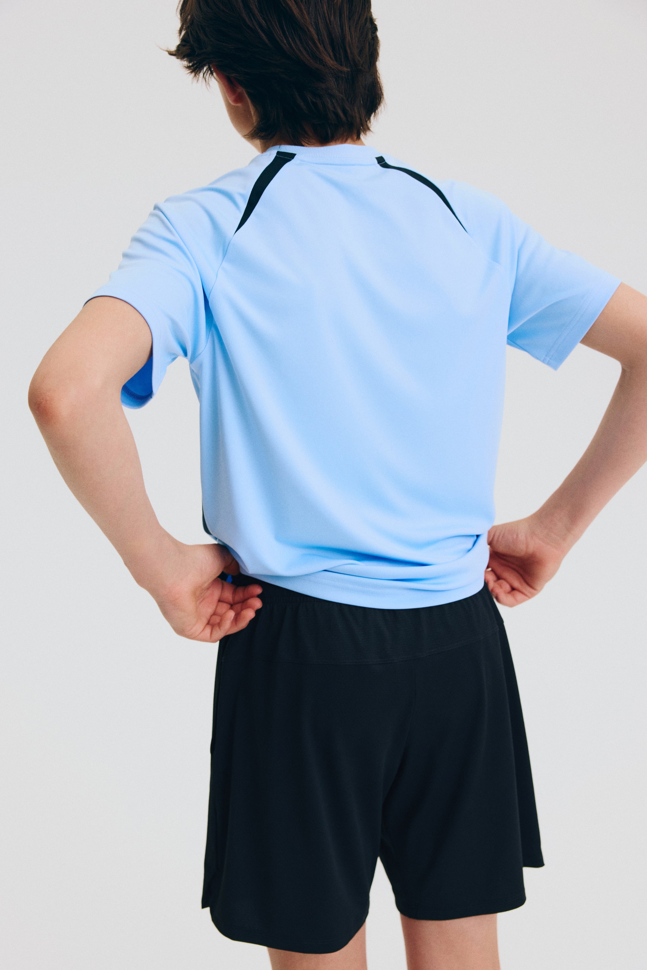 Sports Shorts with DryMove™