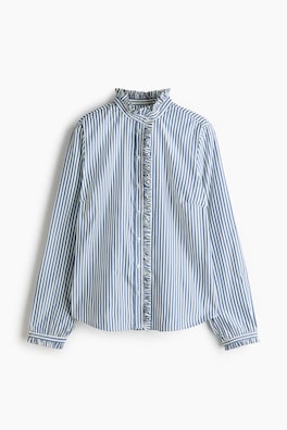 Blus med volangkanter och knäppning fram