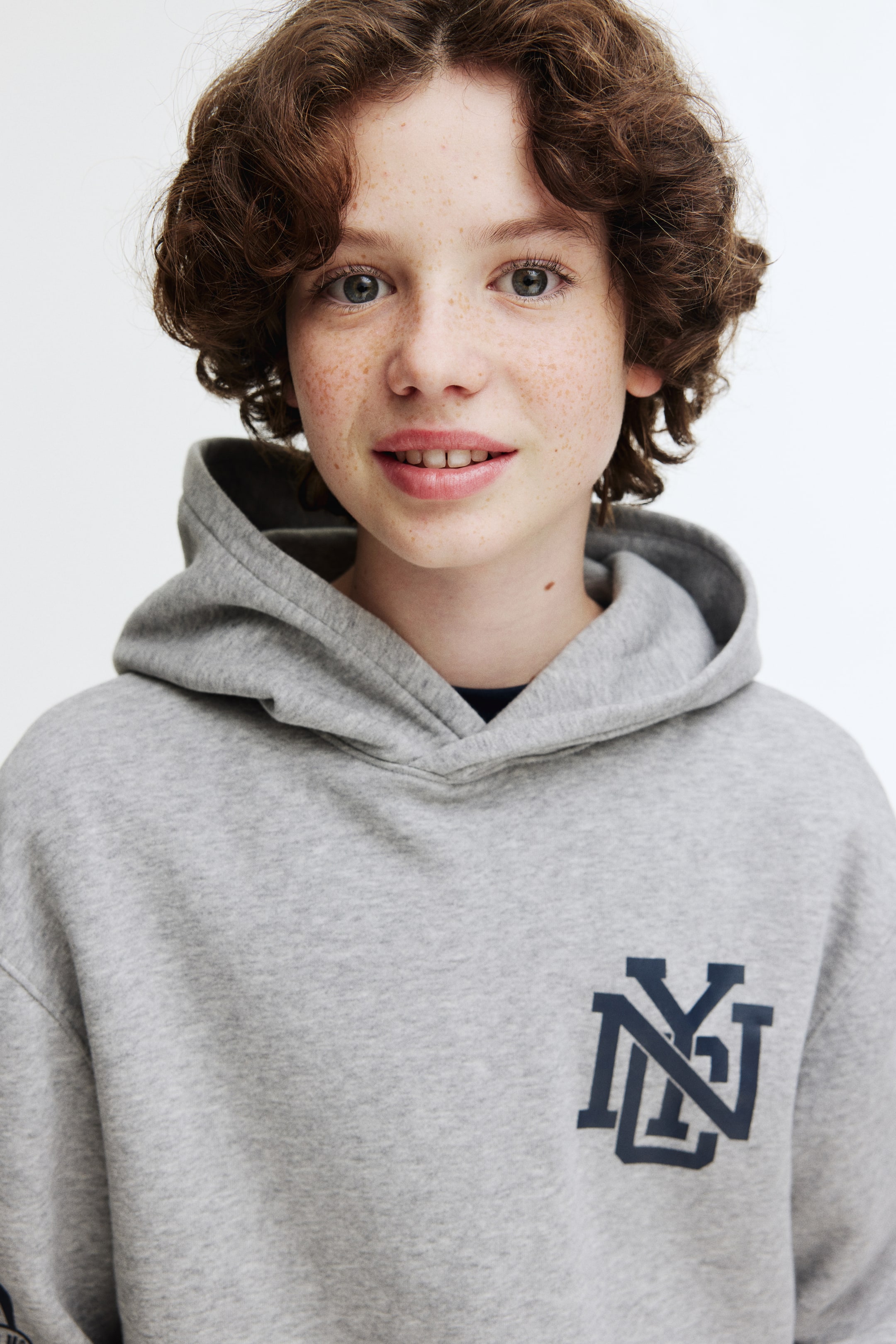 View larger image: Hoodie - Grey marl/NYC - Kids | H&M IN 4