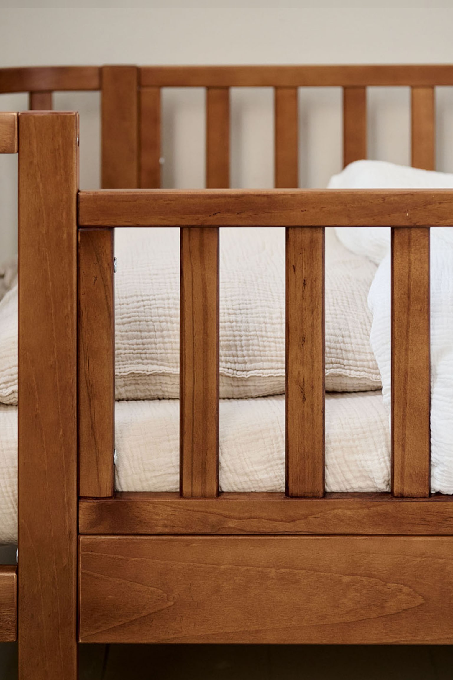 Ovaal Peuterbed - Cocoon - Walnoot - 3