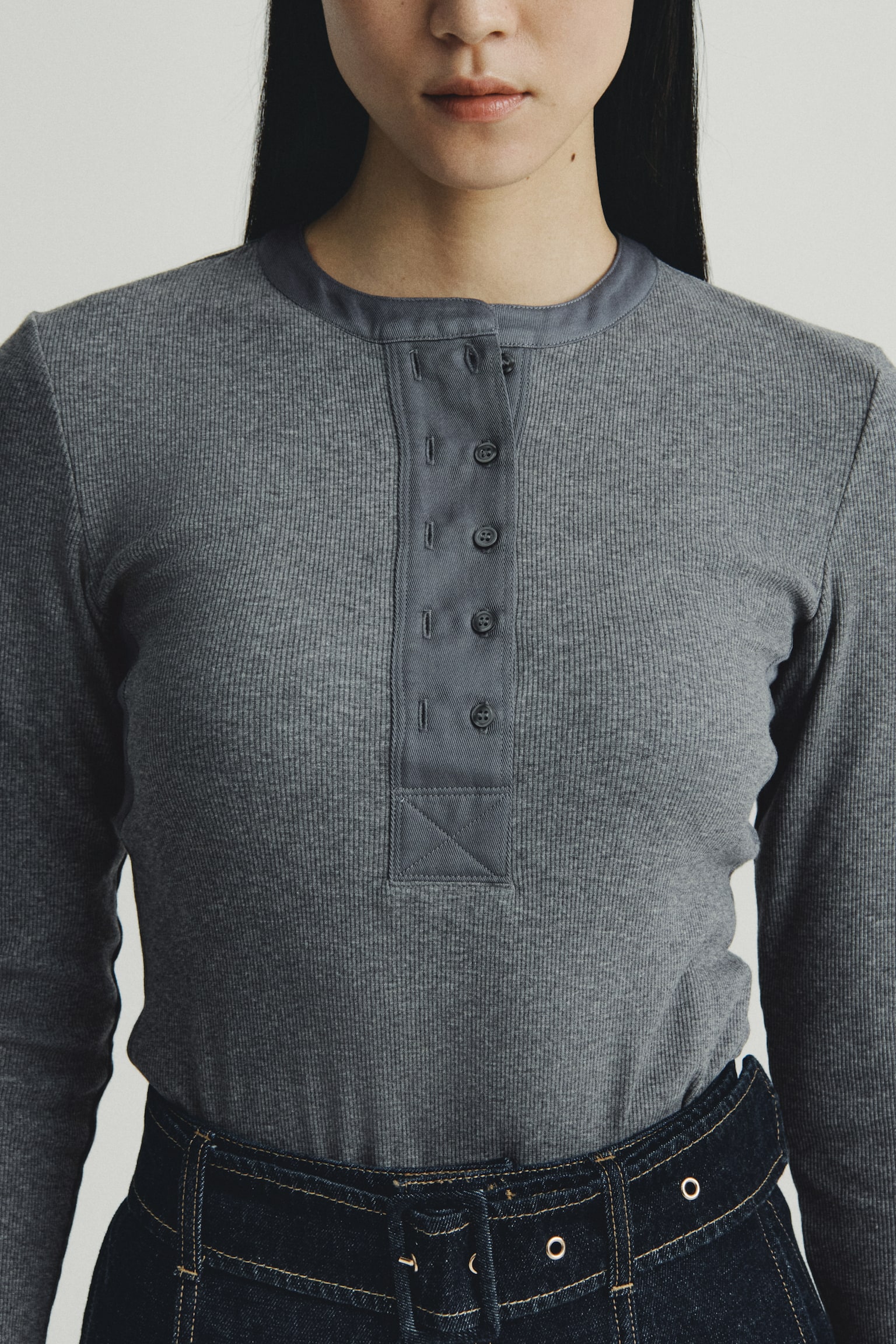 リブニットトップス - グレーメランジ/ブラック/ライトダスティグリーン - 4