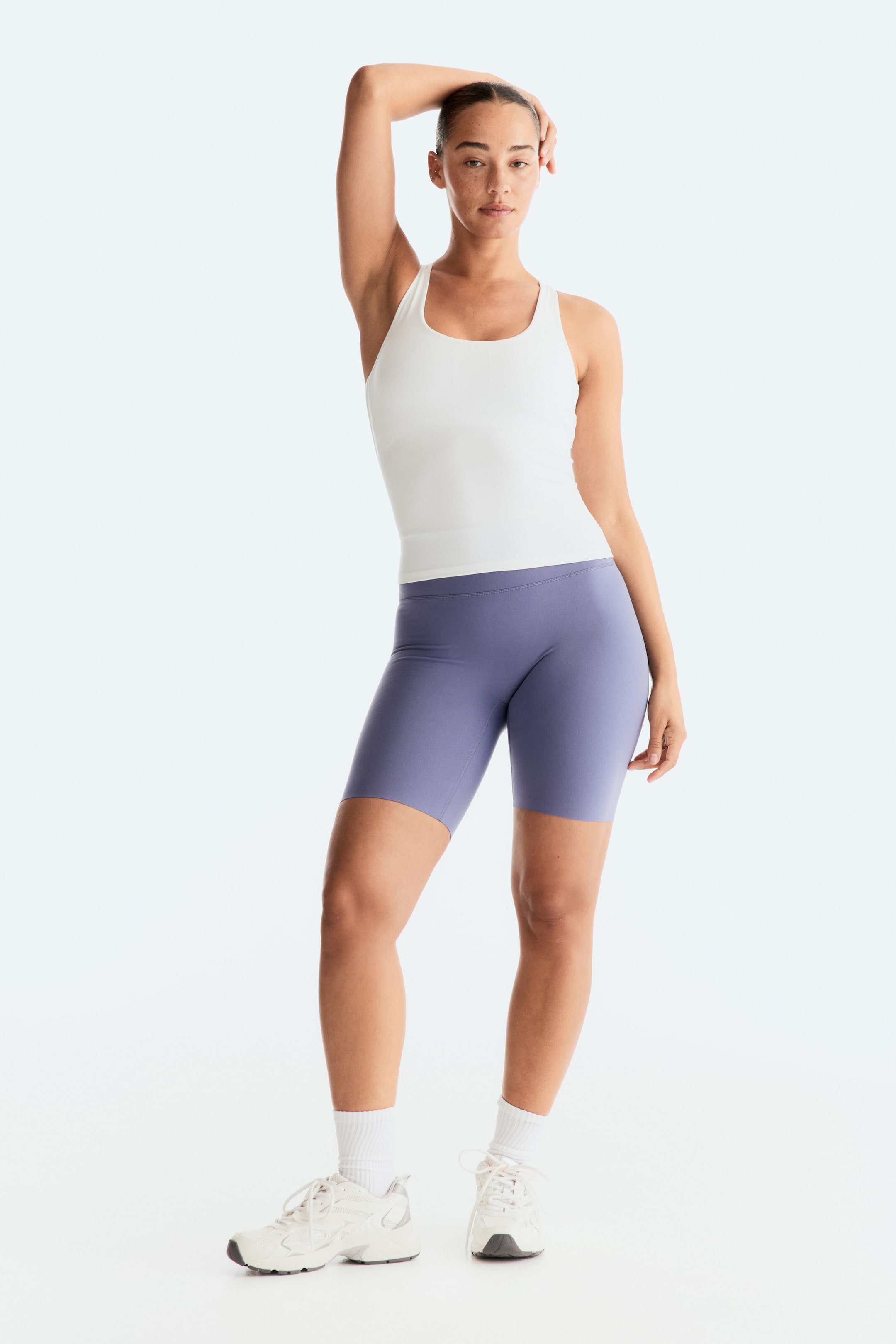 View larger image: Sports cycling shorts with SoftMove™ - Dusty violet - Ladies | H&M 1