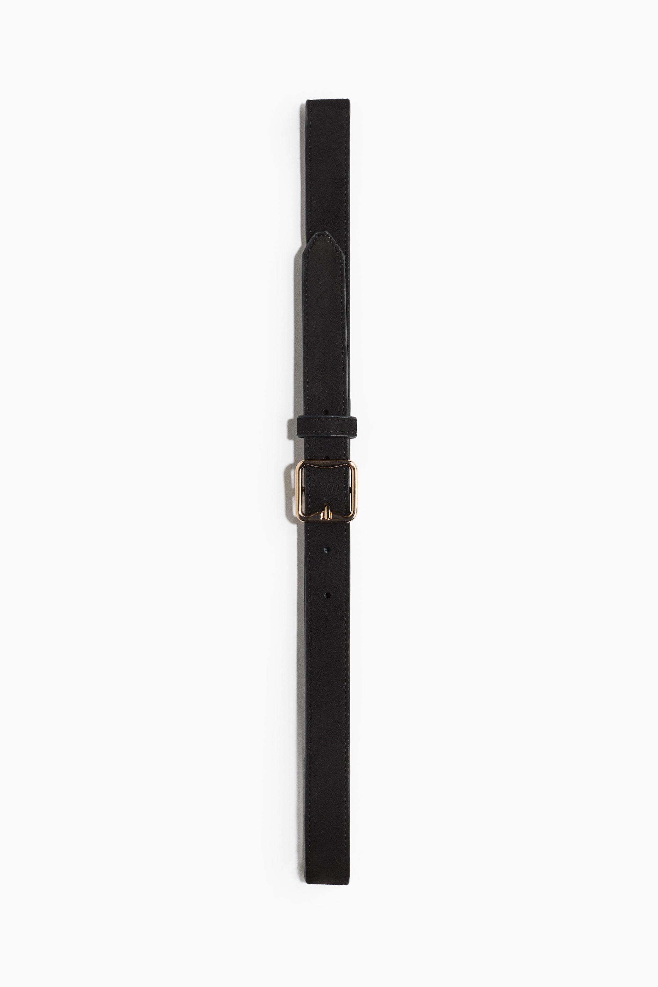Ver imagen más grande: Un cinturón negro está extendido en posición horizontal, colocado verticalmente, y presenta una hebilla rectangular en tono dorado con una trabilla a juego y costuras visibles לאורך sus bordes.