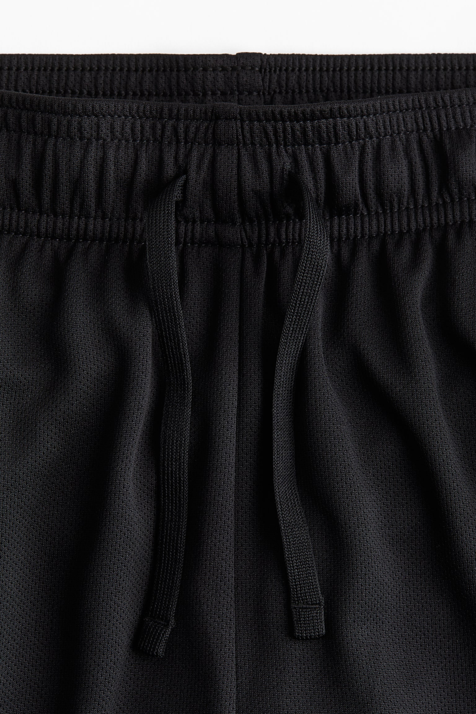 Double-layered sports shorts - Black - 7