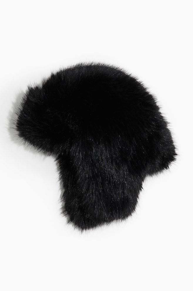 Gorro em tecido felpudo com orelheiras - Preto - 1