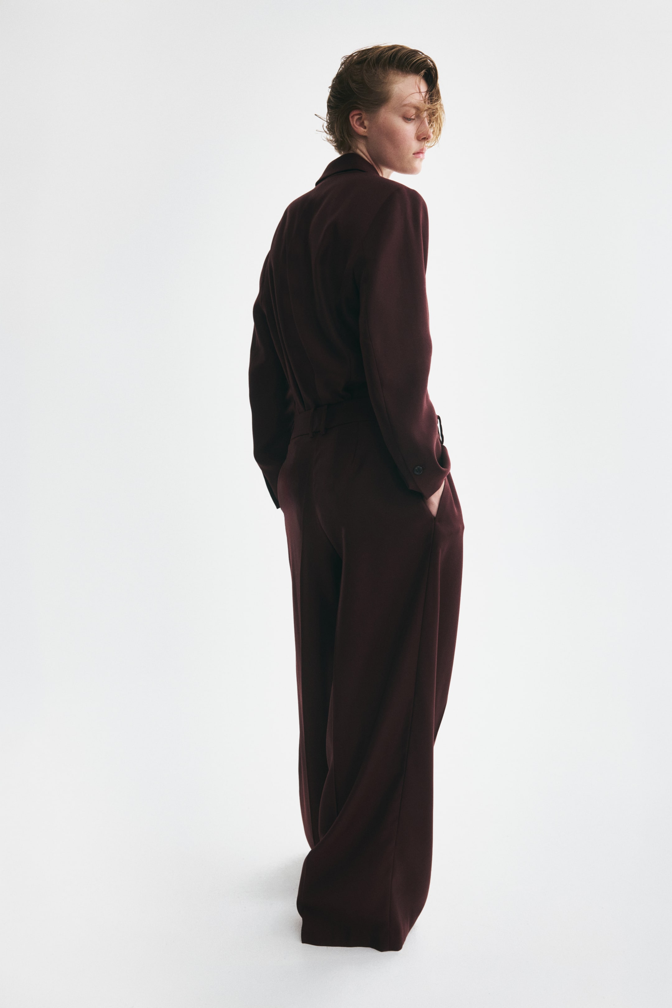 Pantalon sur mesure à jambes larges