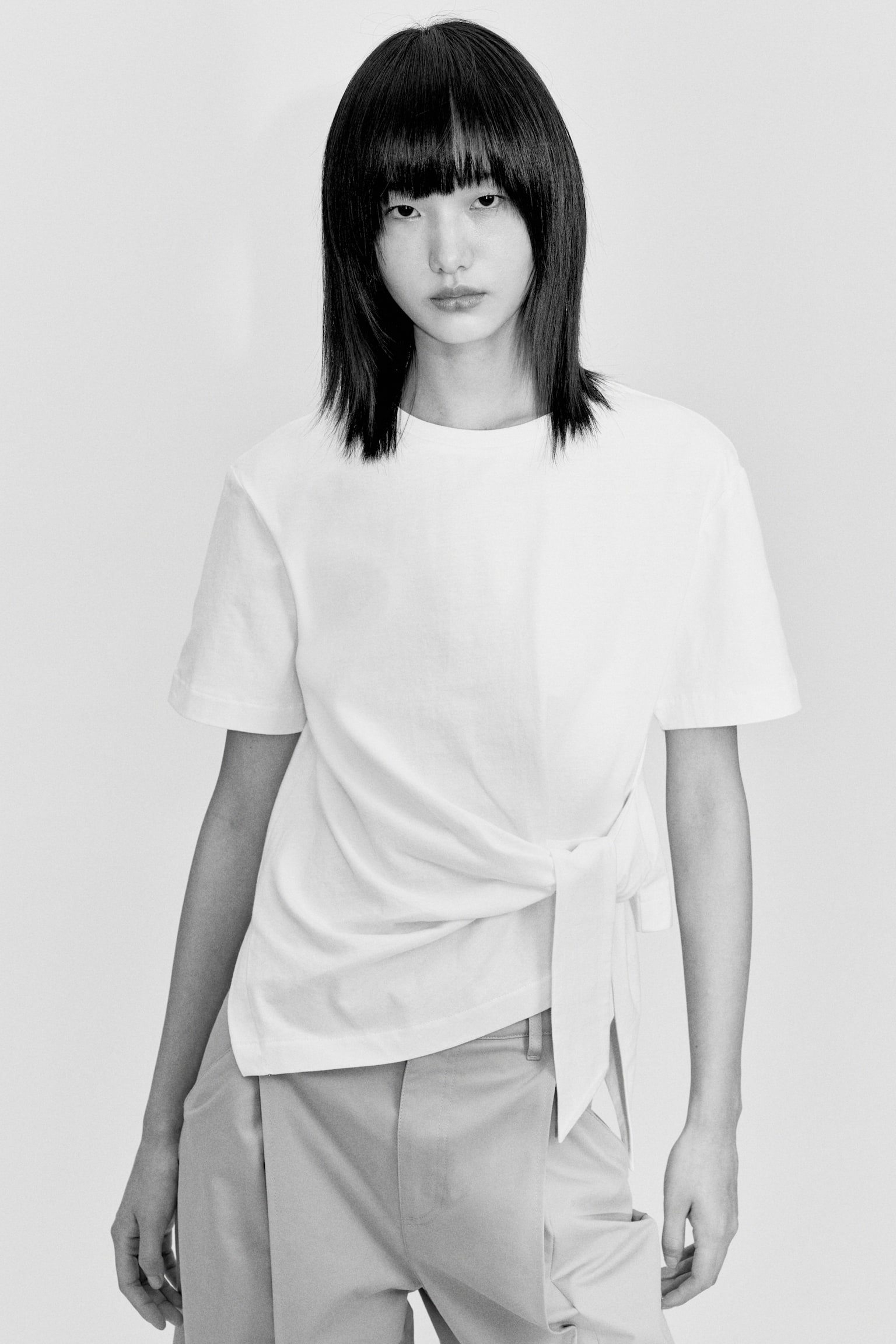 Tie-Detail T-Shirt - White/White/black striped/Gray melange - 5