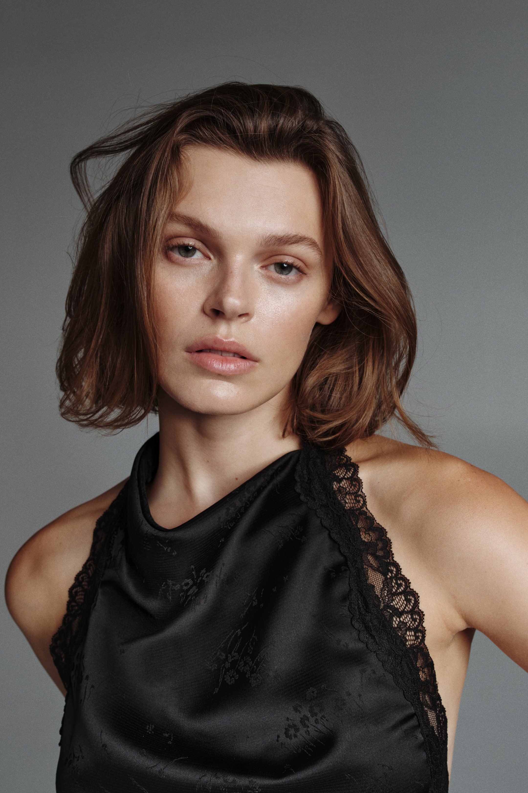 Lace-Trimmed Halterneck Top