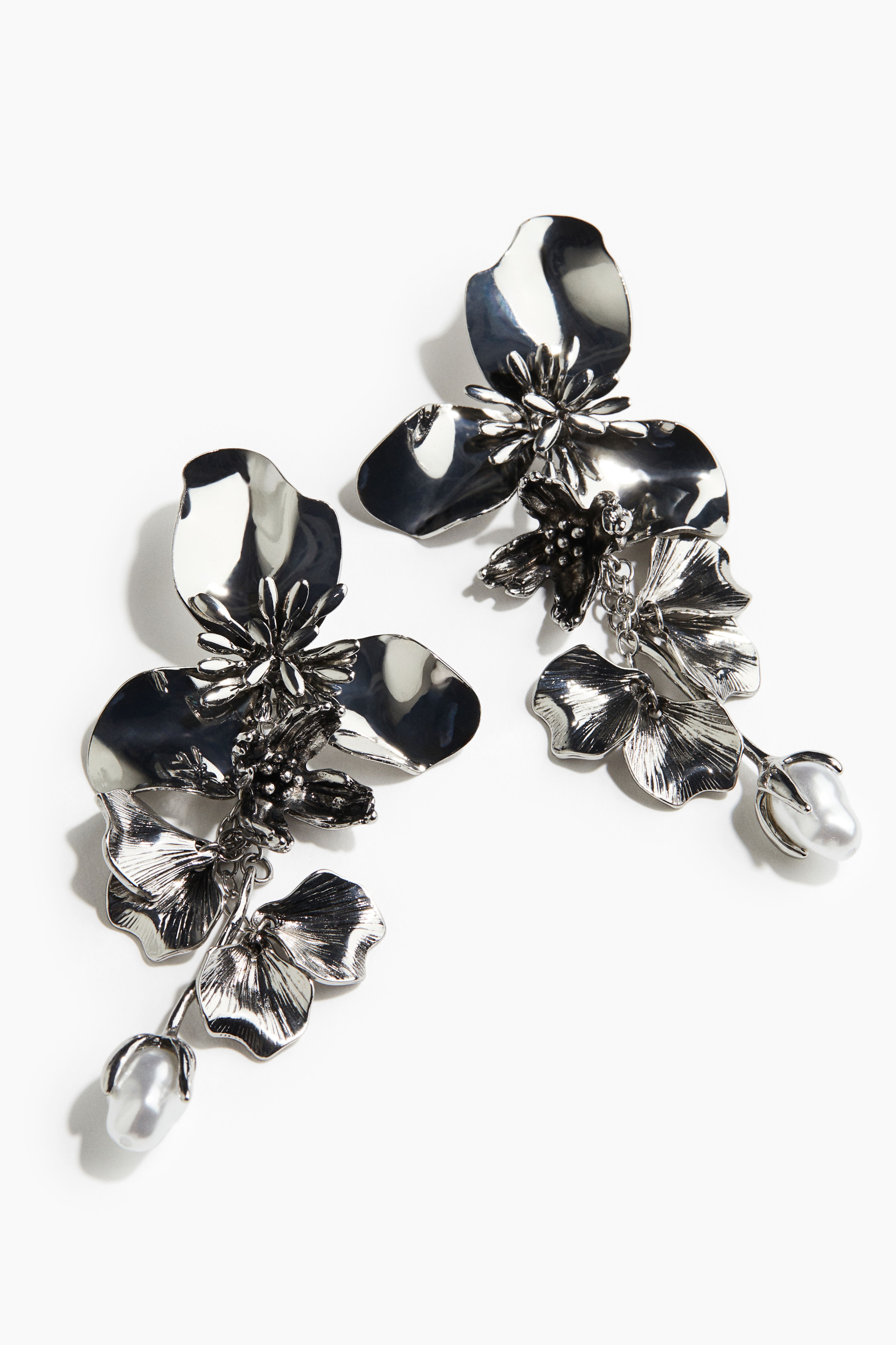 Flower Dangle Earrings