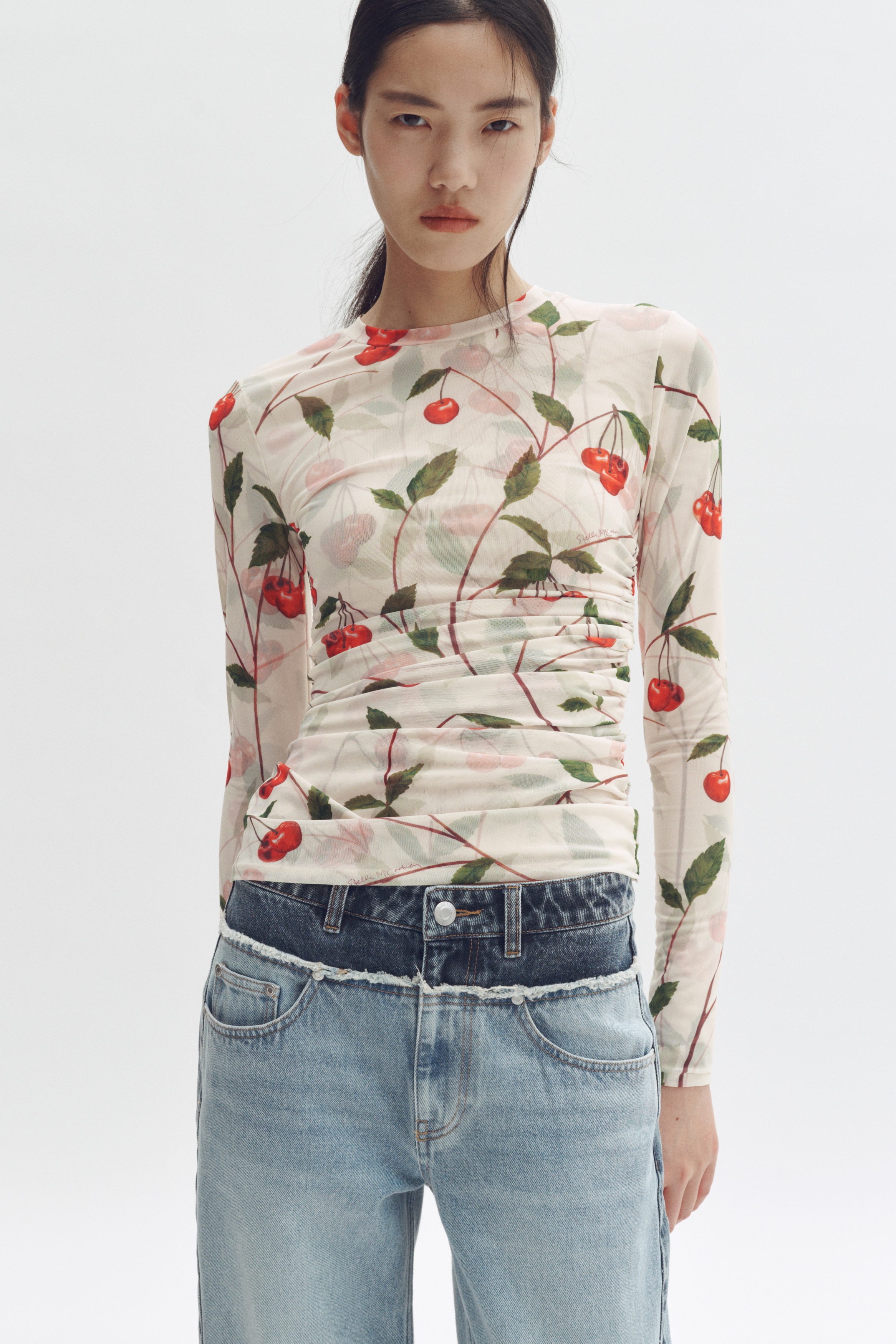 Women's Cream Cherry-Print Mesh Top | H&M US