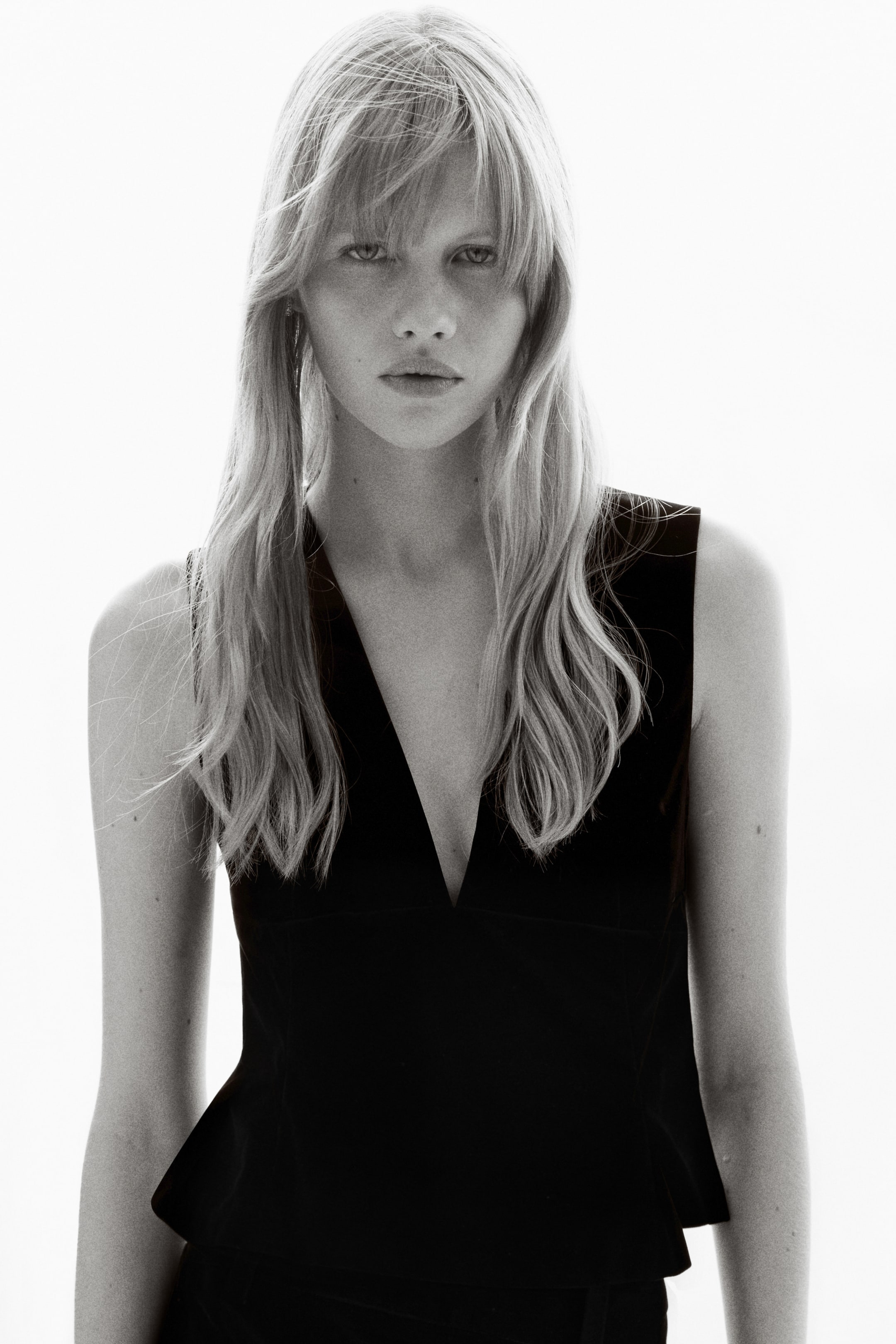 Büyük resmi görüntüle: Kolsuz Üst - Siyah - KADIN | H&M TR 3