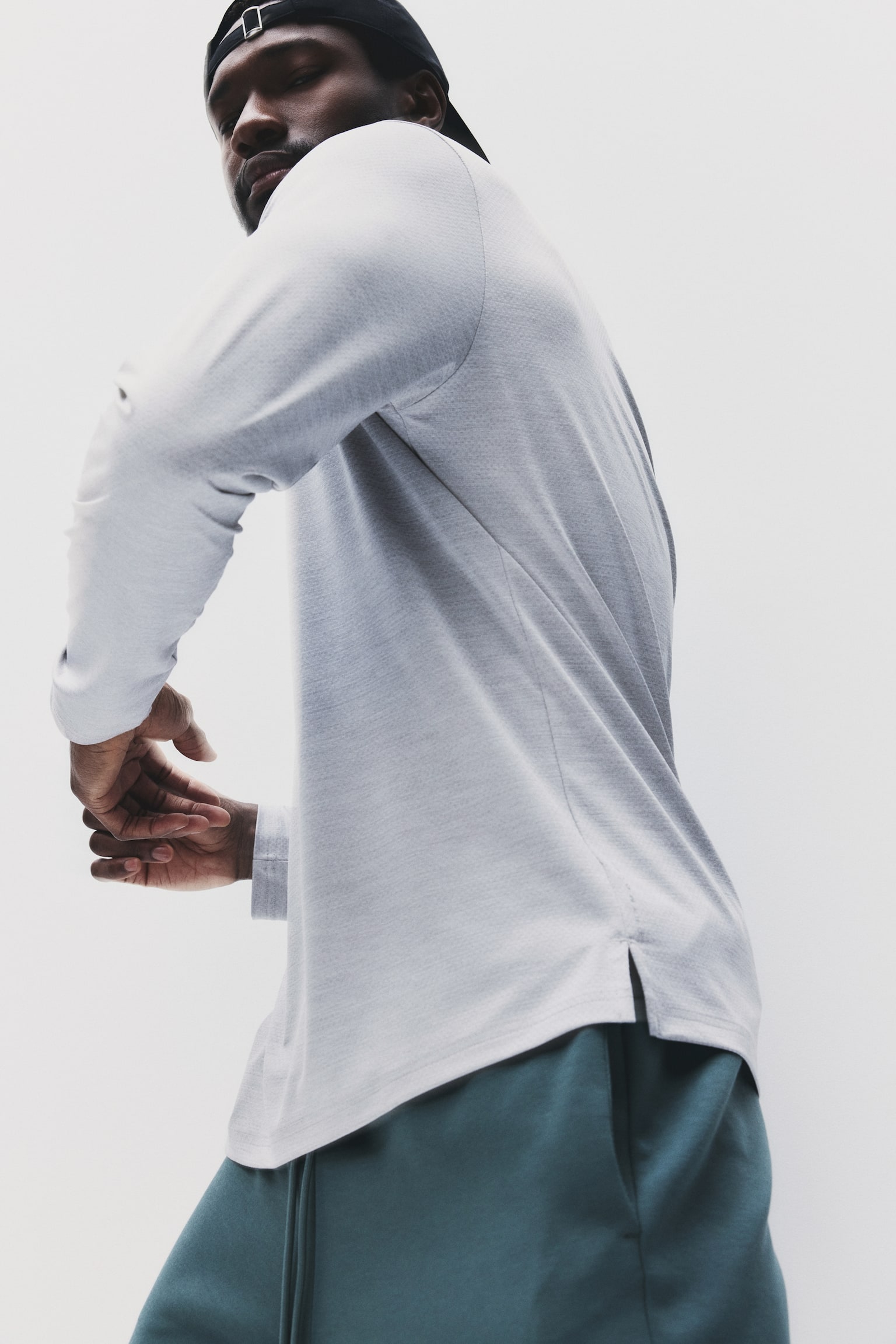 Áo thể thao dài tay vải DryMove™ - Màu xám nhạt/Màu xanh lá khói - 5