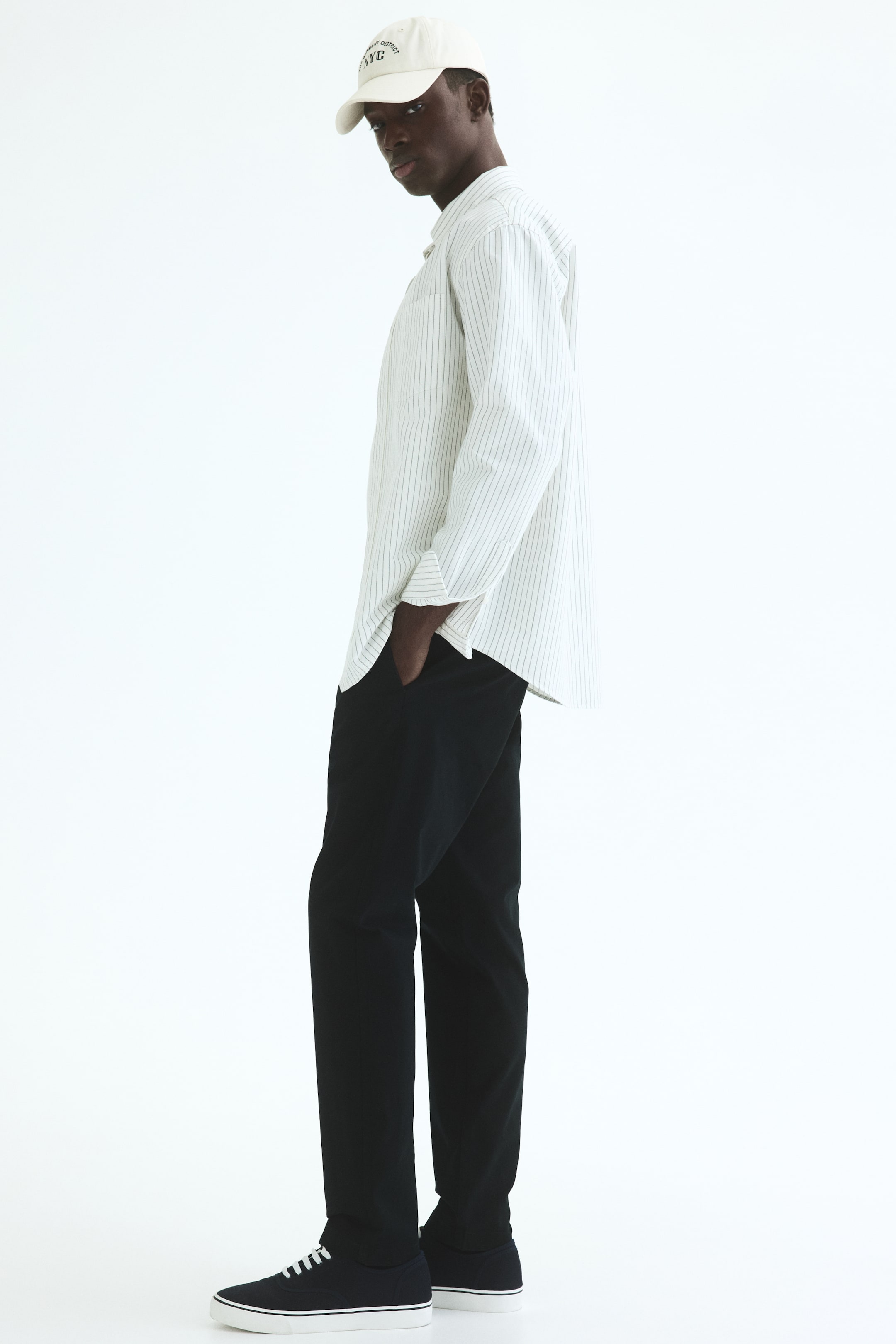 Мужские брюки H&M Slim-Fit Cotton Chinos — фото 3