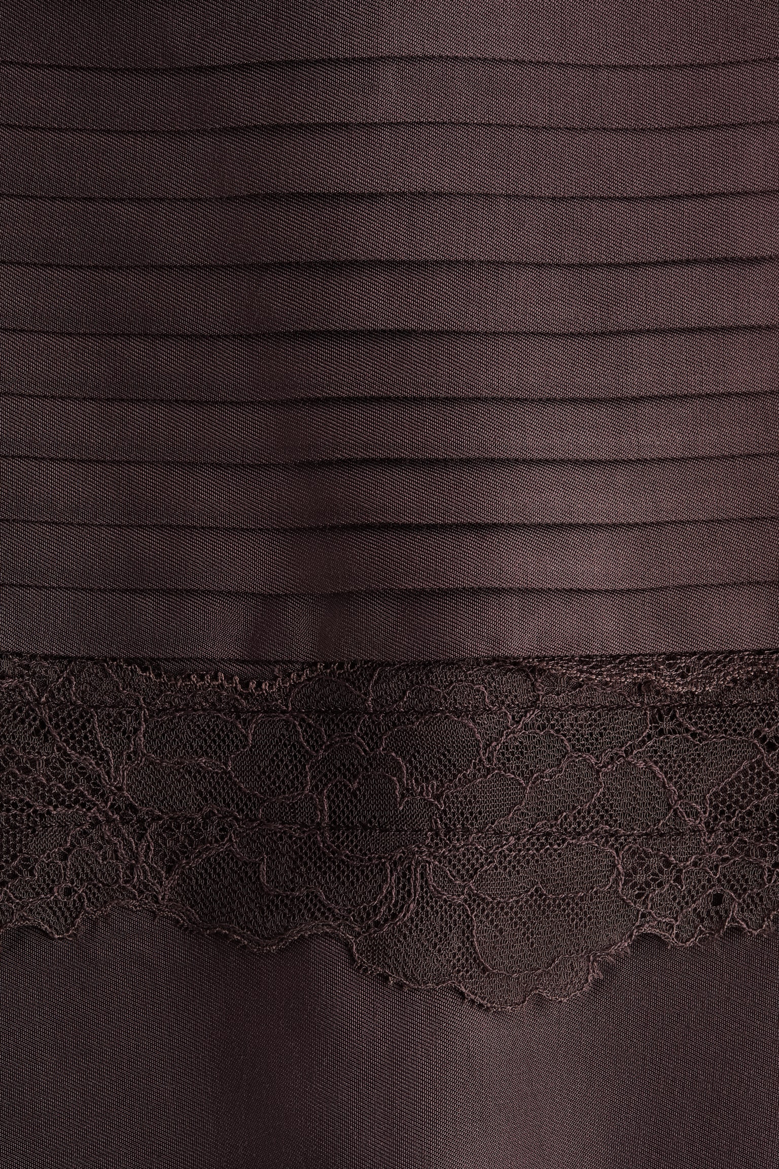 레이스 디테일 스트랩 탑 - 다크 브라운 - 4