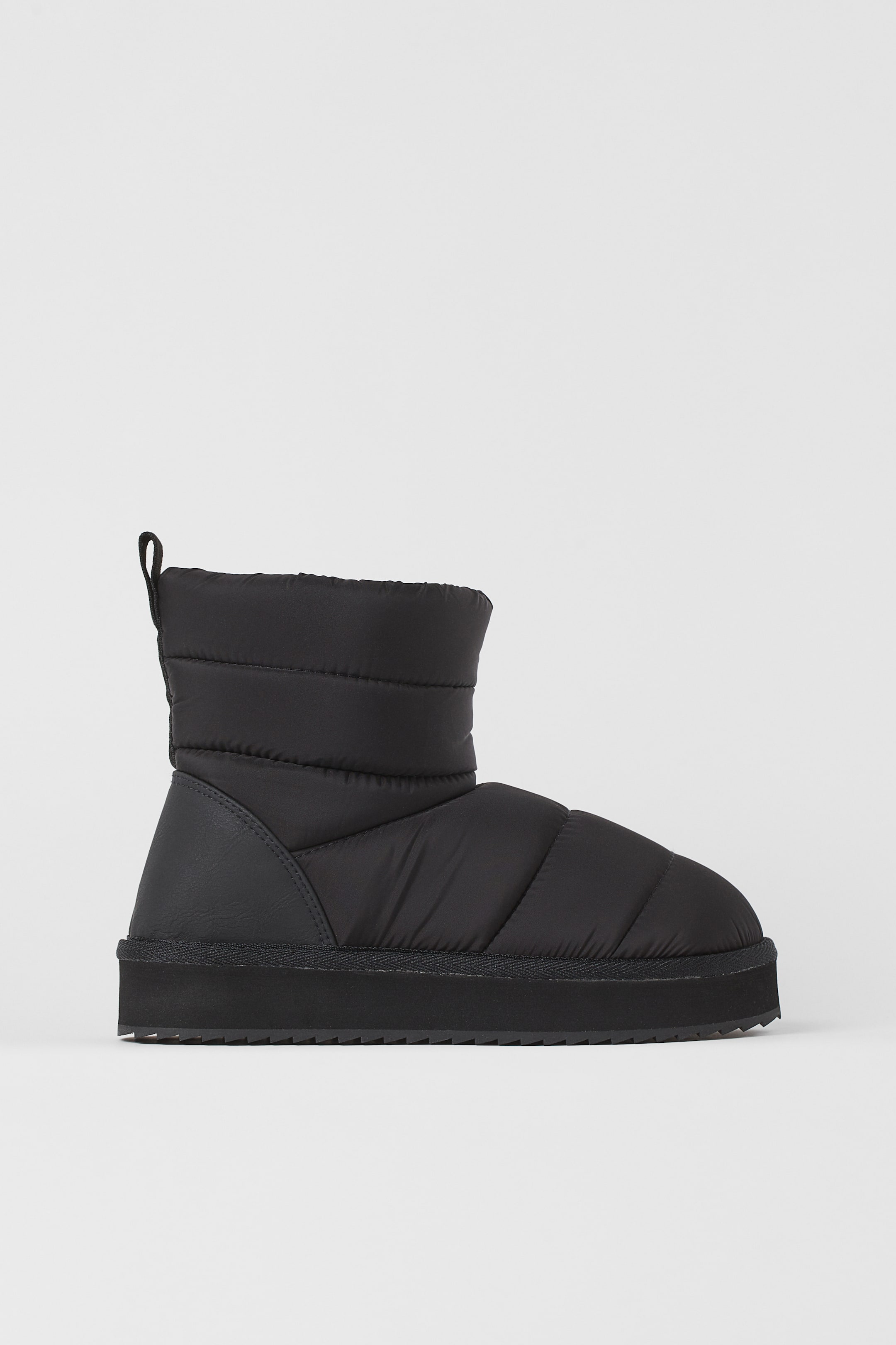 Padded Boots - No heel - Black - Kids | H&M US