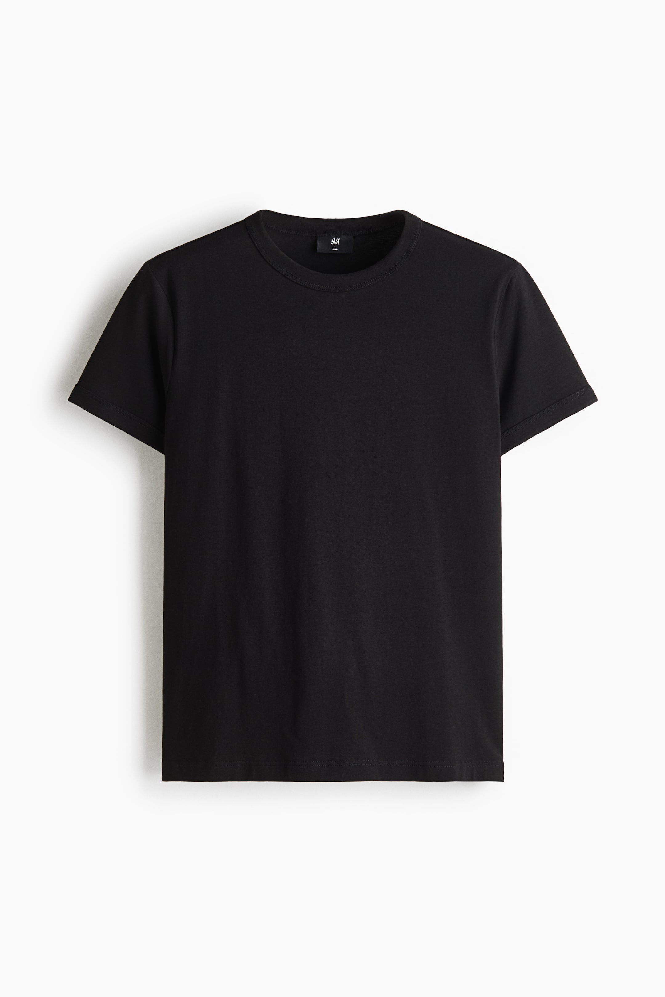 Προβολή μεγαλύτερης εικόνας: Ένα μαύρο T-shirt εμφανίζεται από μπροστά, με στρογγυλή ριμπ λαιμόκοψη, κοντά μανίκια και ίσιο τελείωμα.