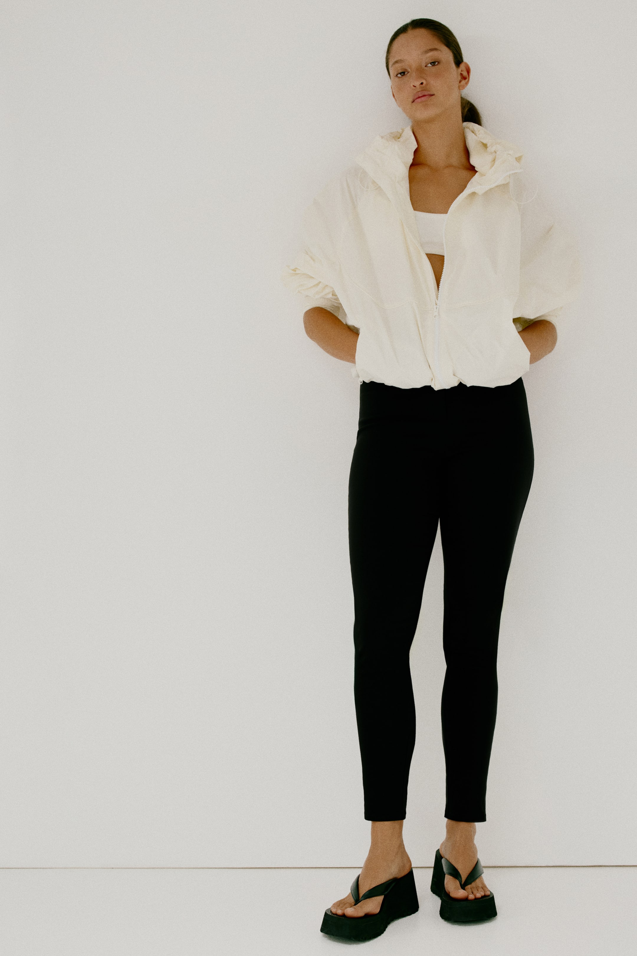 Fitted Ankle-Length Pants