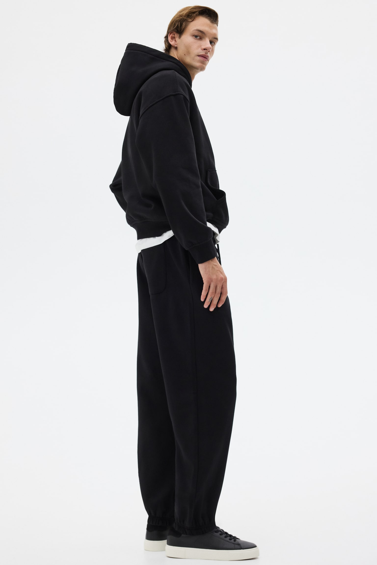 Мужской комплект H&M 2-piece Loose Fit Hoodie and Joggers Set, цвет: Чёрный — фото 7