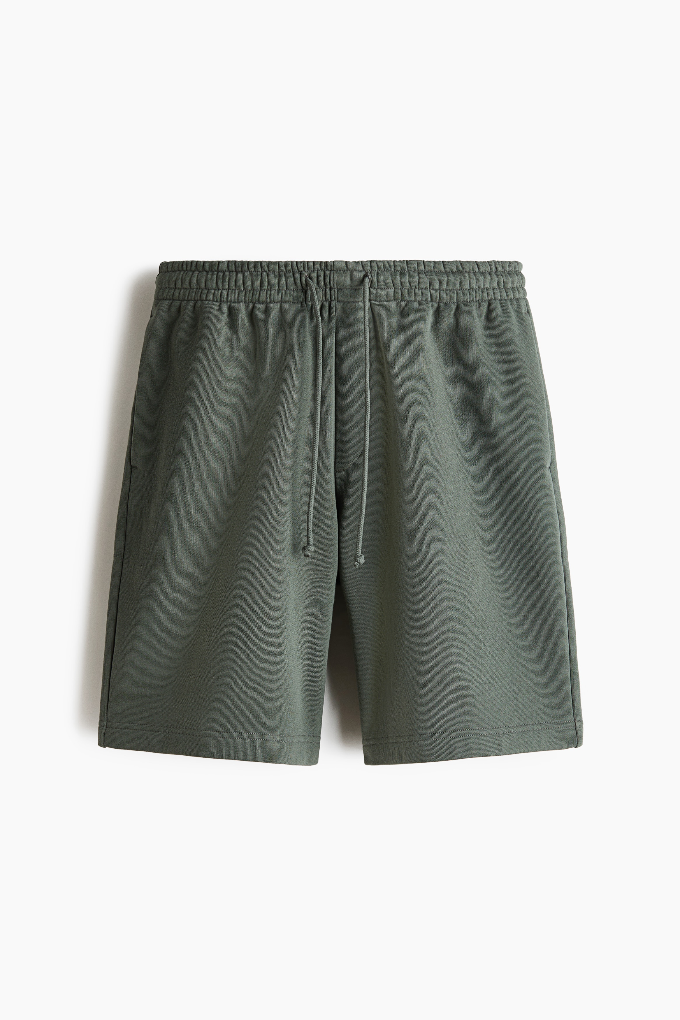 Relaxed-Fit Cotton ShortsModel