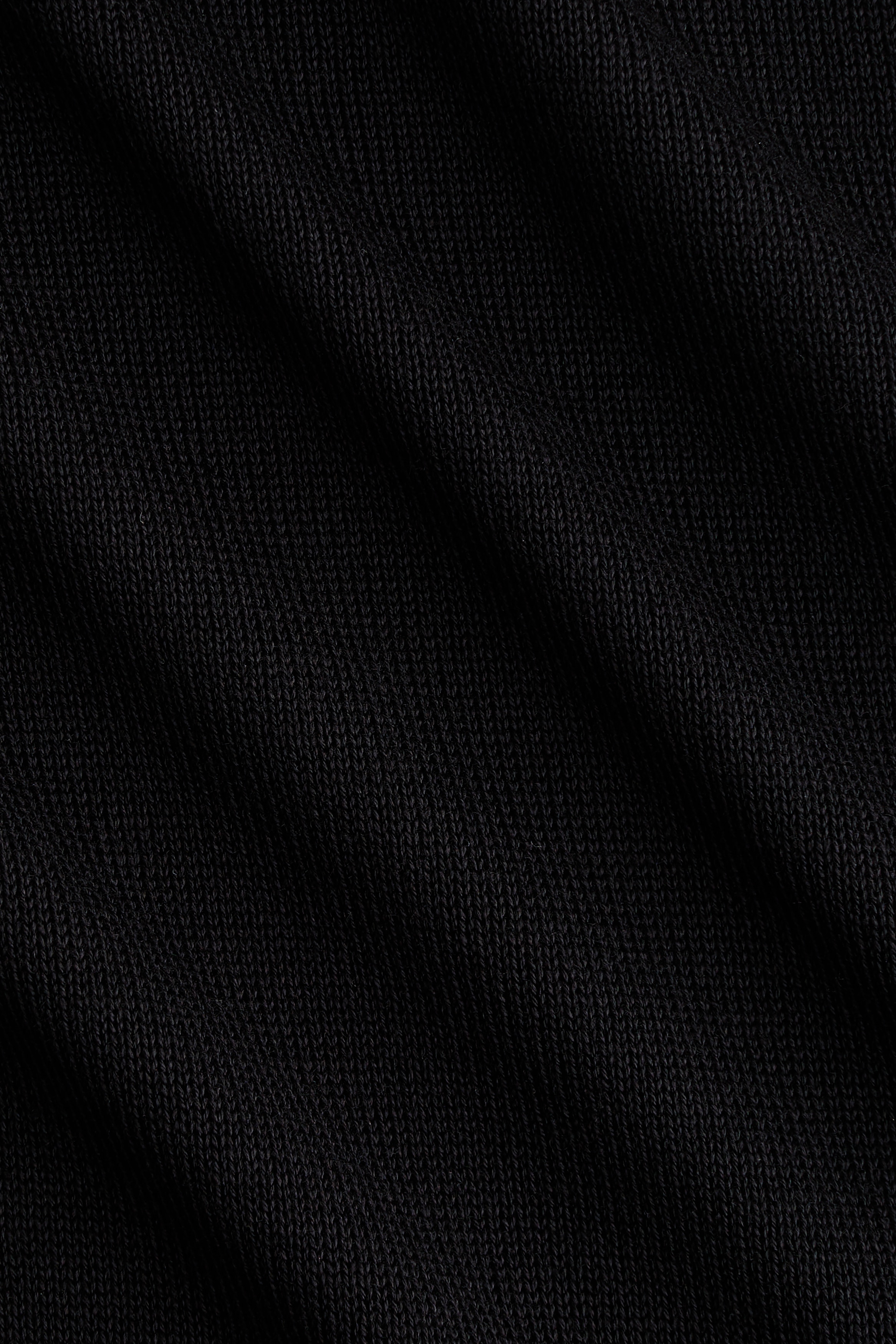 Fine-knit jumper