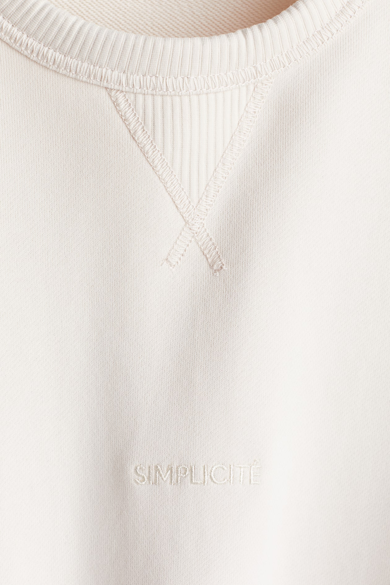 Sweatshirt with Text Motif - image 2