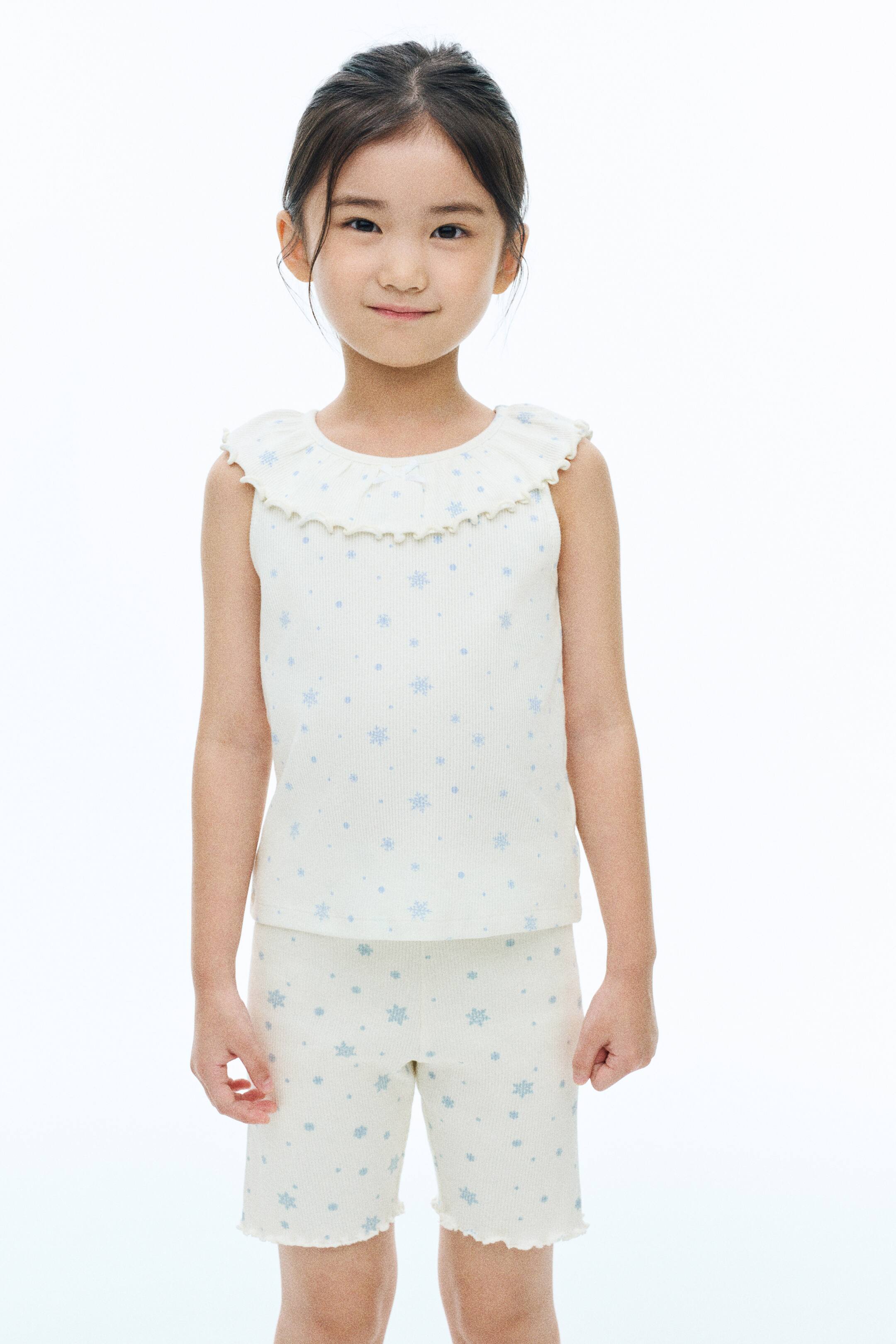 View larger image: Patterned cotton cycling shorts - Cream/Snowflakes - Kids | H&M 1