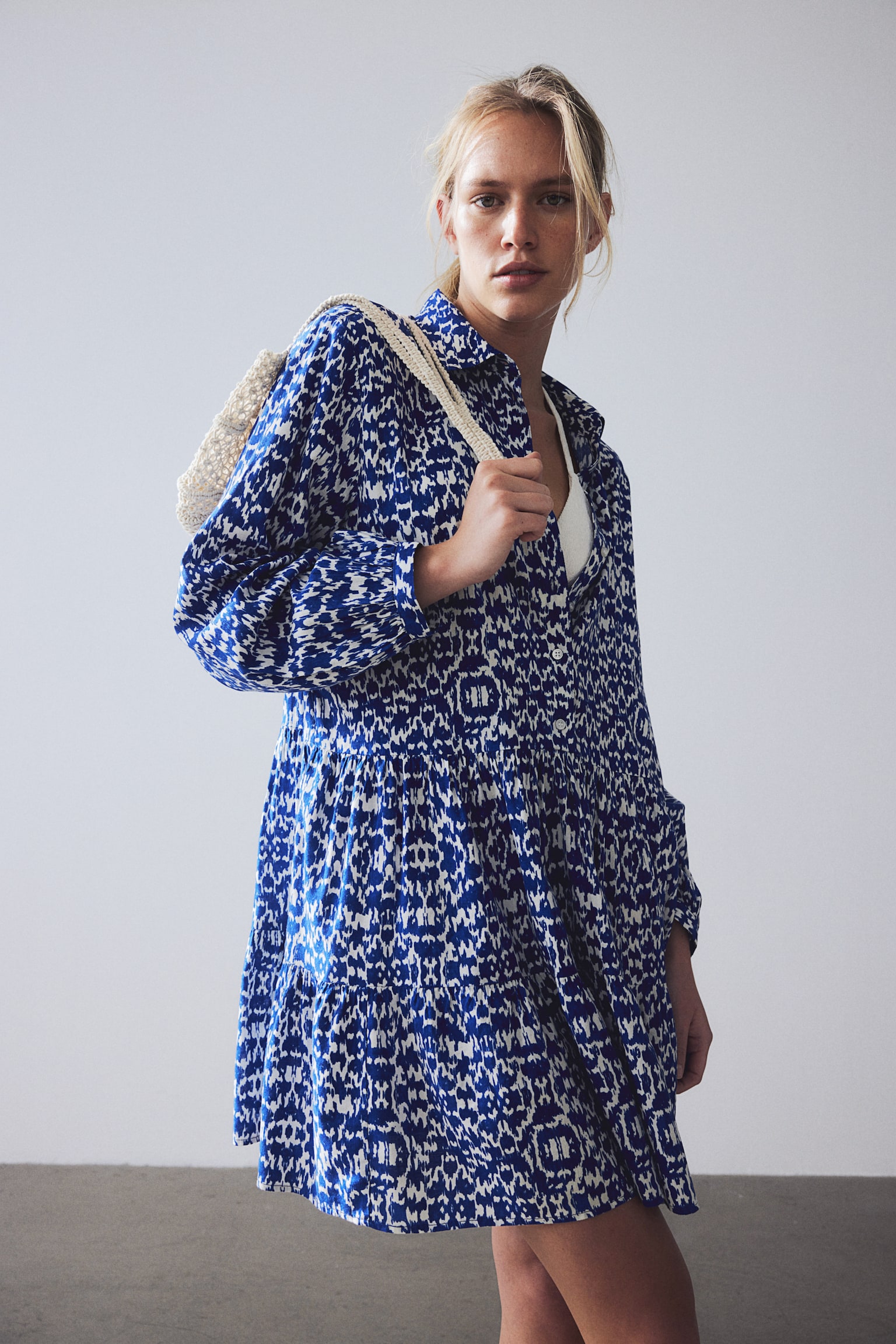 Tiered Shirt Dress - Bright blue/Pattern - 1