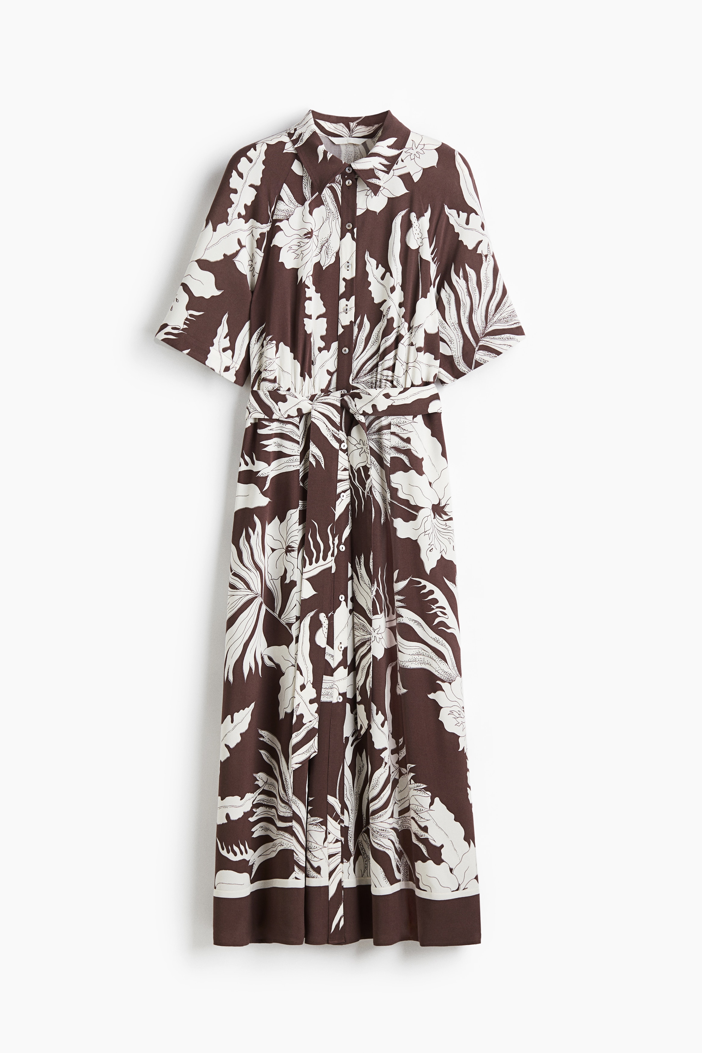 Blusenkleid mit Bindegürtel - Dunkelbraun/Geblümt/Weiß/Rot geblümt/Cremefarben/Zebraprint/Schwarz/Geblümt/Weiß/Weinrot geblümt/Schwarz/Schwarz/Beige/Leopardenprint/Knallblau/Weiß gemustert/Grün/Gemustert/Weiß/Grün gemustert/Weiß/Blau gemustert/Cremefarben/Schwarz gemustert/Dunkelbeige/Leopardenprint