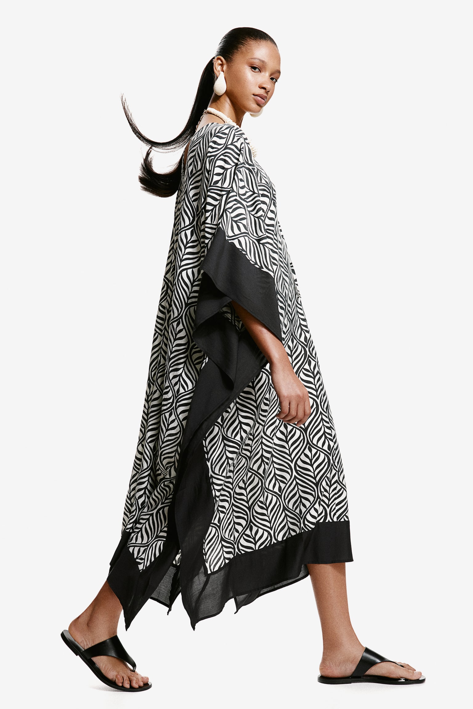 Tie-belt kaftan dress - Black/Leaf-patterned - 4