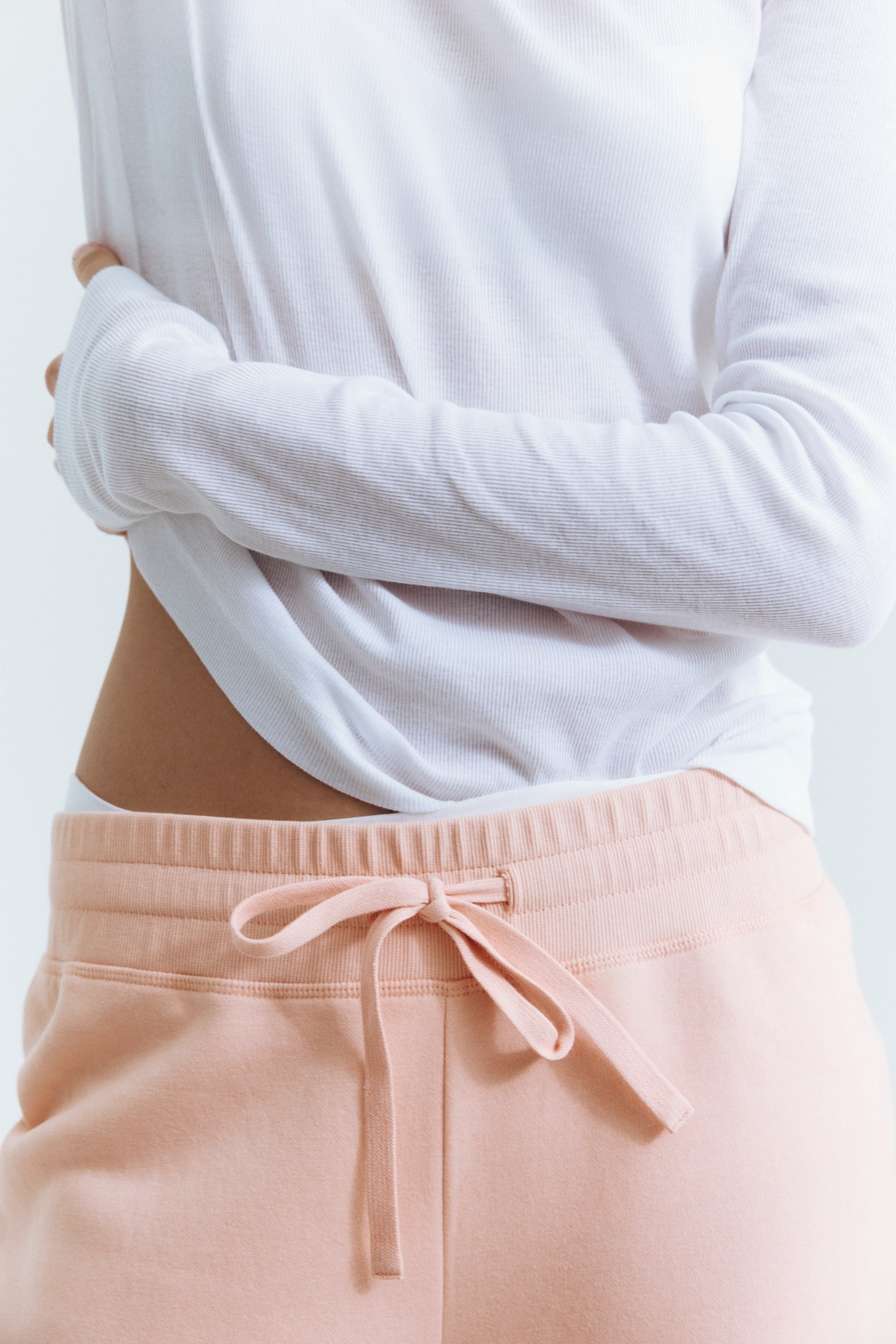 Flared Sweatpants - Light peach pink/Black/Brown/Gray melange - 3