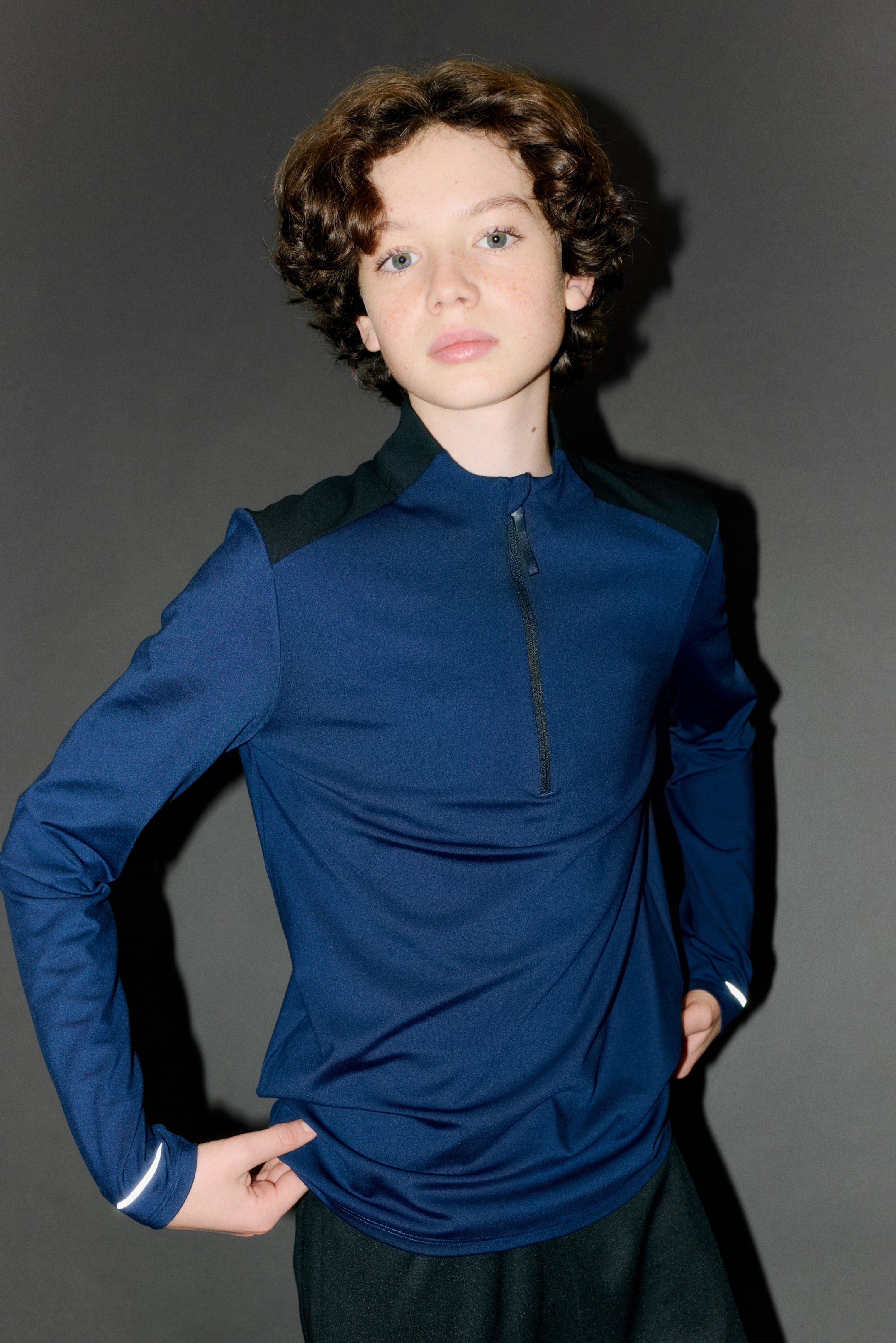 Детские рубашки H&M Mid-Layer Soccer Shirt with DryMove™ — фото 5