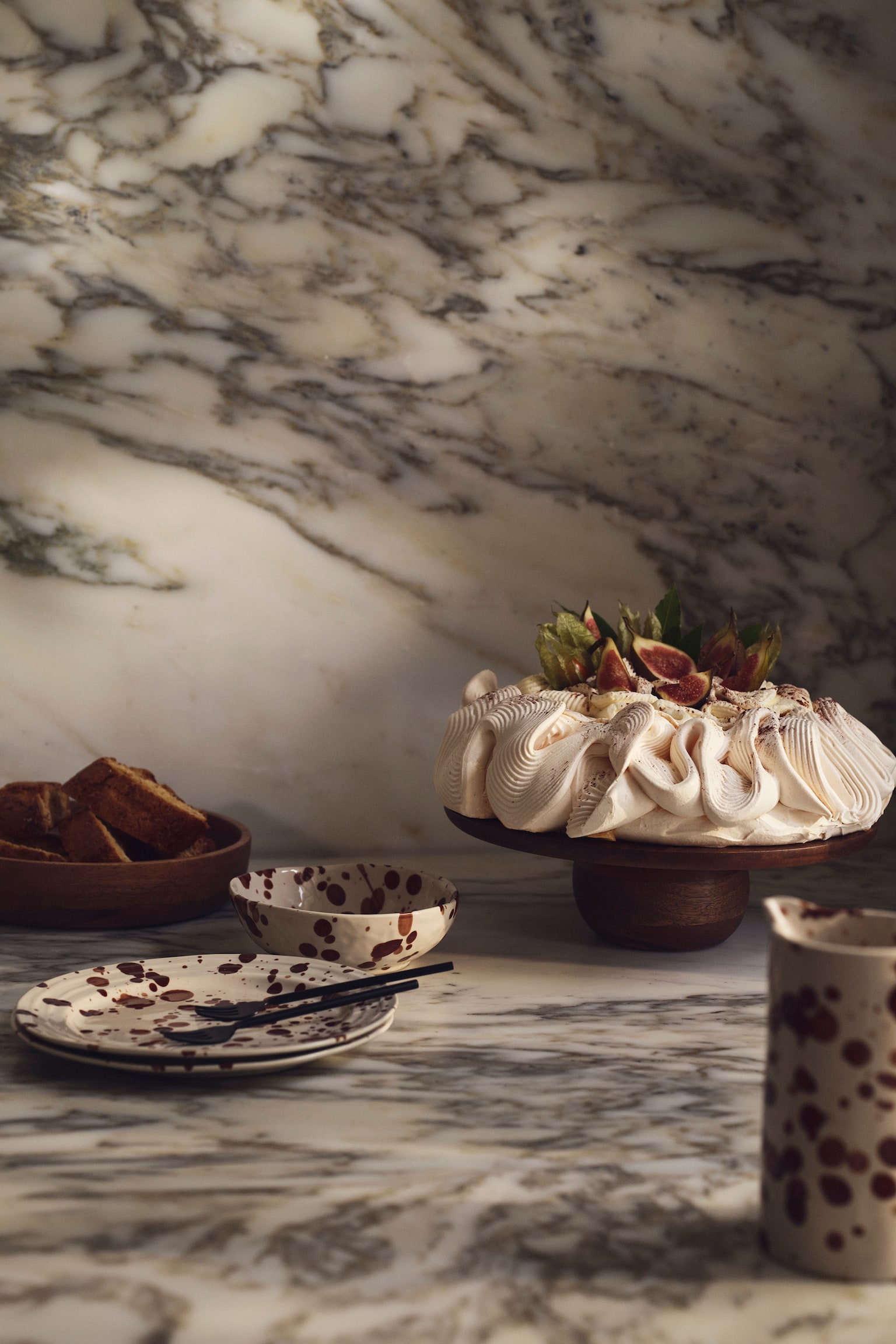 Stoneware serving dish - White/Speckled - 2