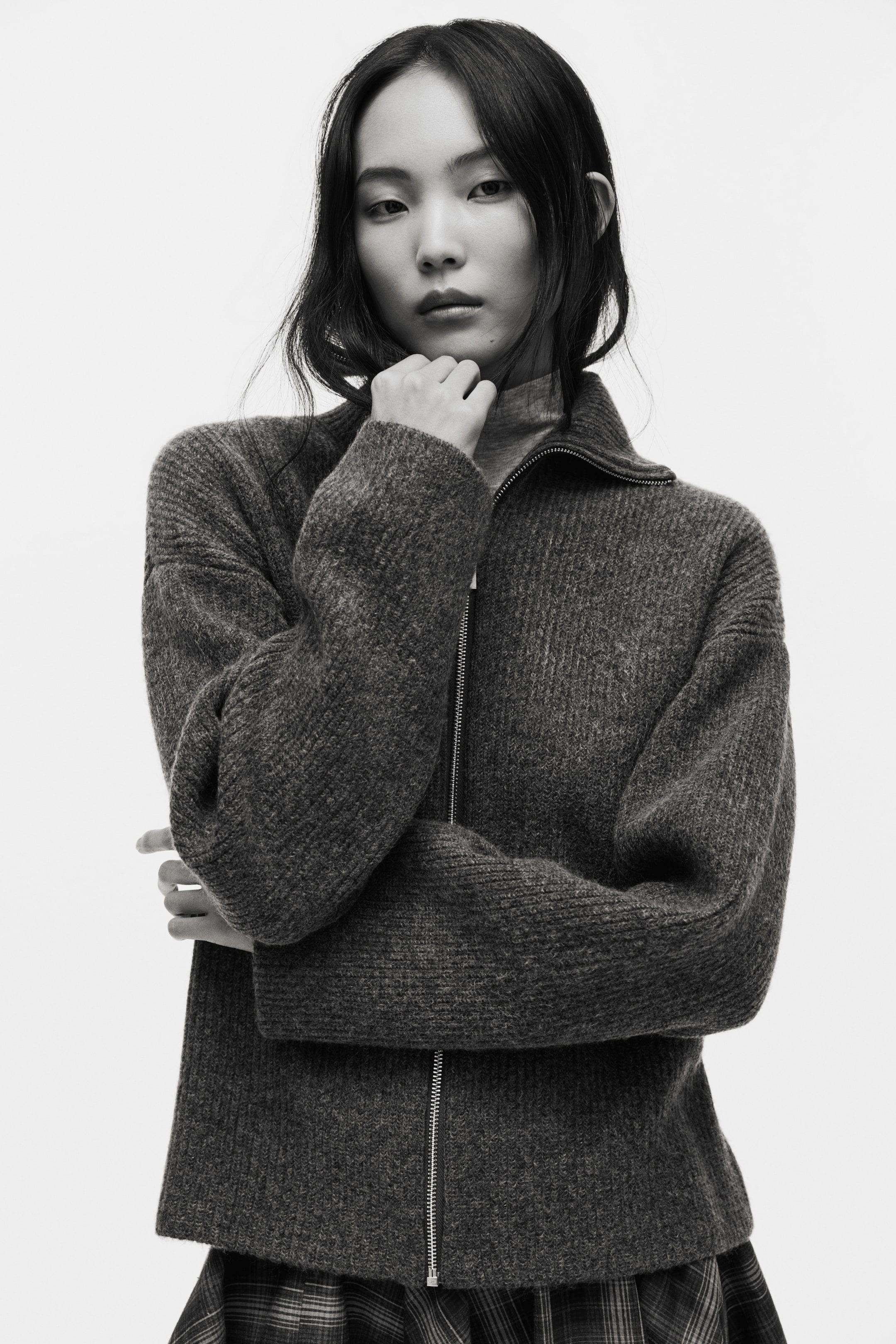 Ver imagen más grande: Cárdigan con cremallera - Gris oscuro jaspeado - MUJER | H&M ES 1