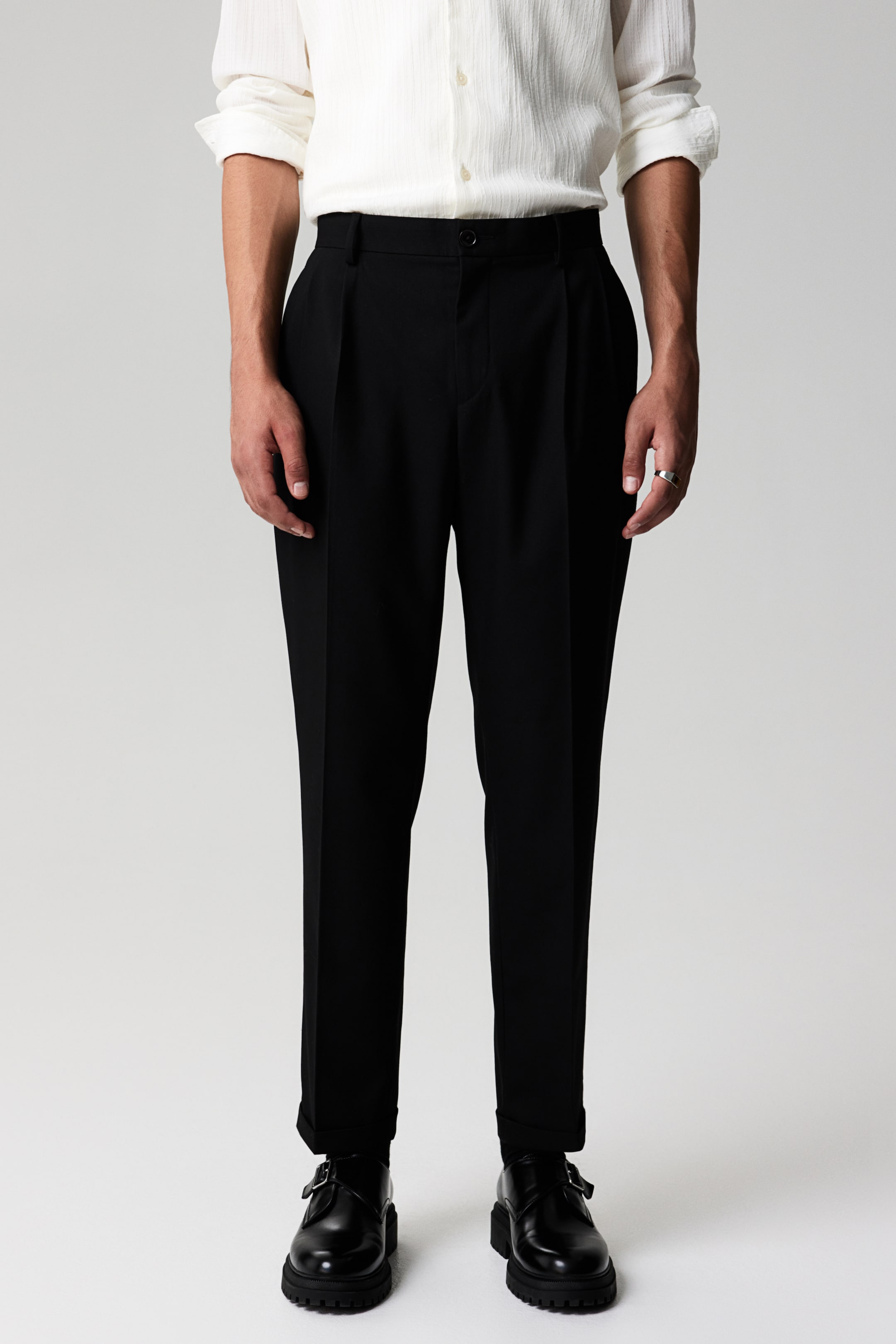 Regular Fit Tailored trousers - Black - Men | H&M GB 4