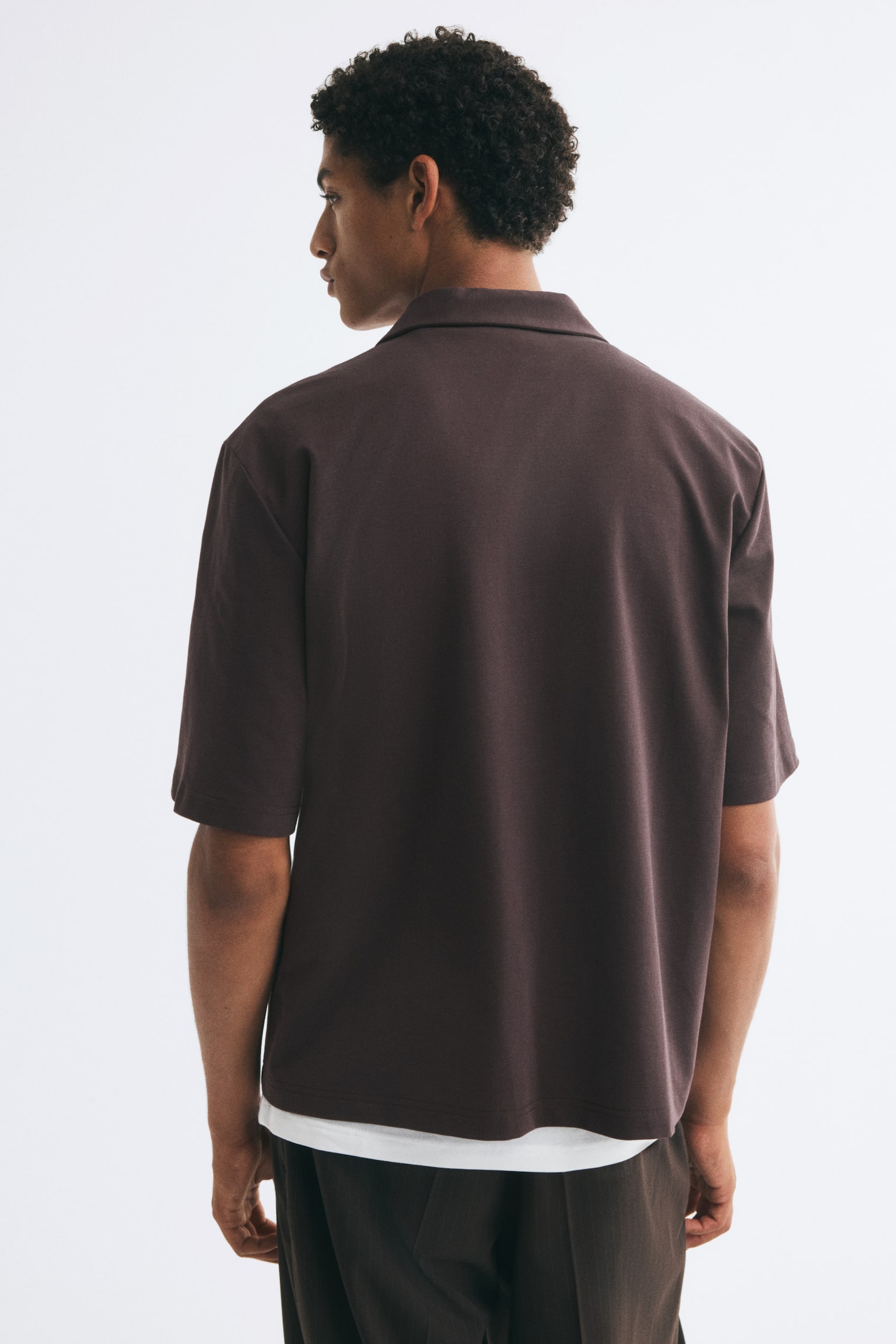Мужская рубашка H&M Regular-Fit Jersey Resort, цвет: Тёмный коричневый — фото 5